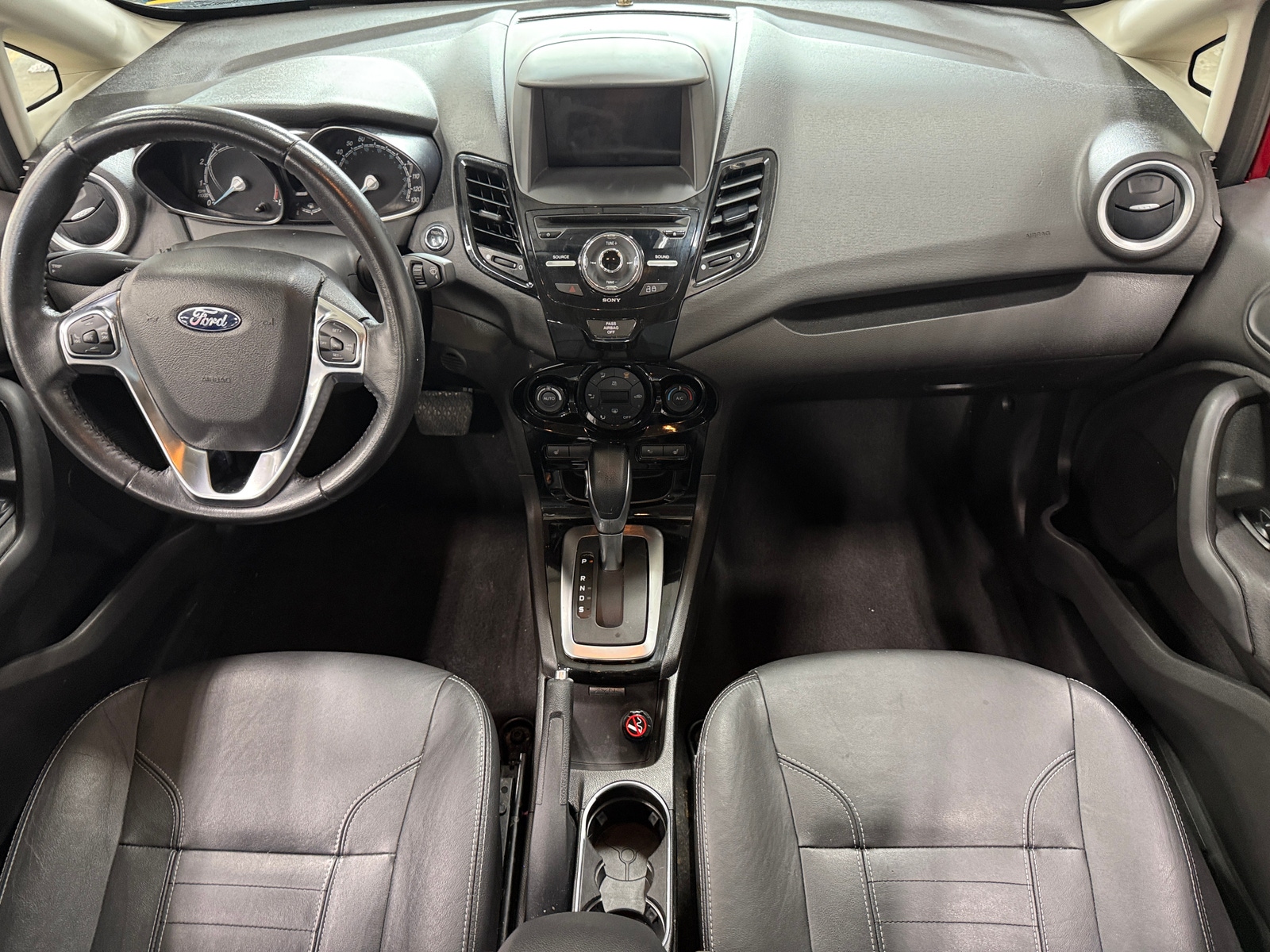 Thumbnail: 2015 Ford Fiesta - 2