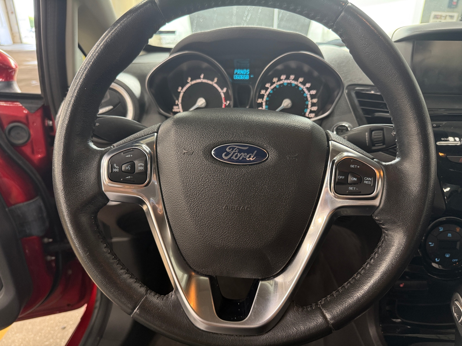 Thumbnail: 2015 Ford Fiesta - 4