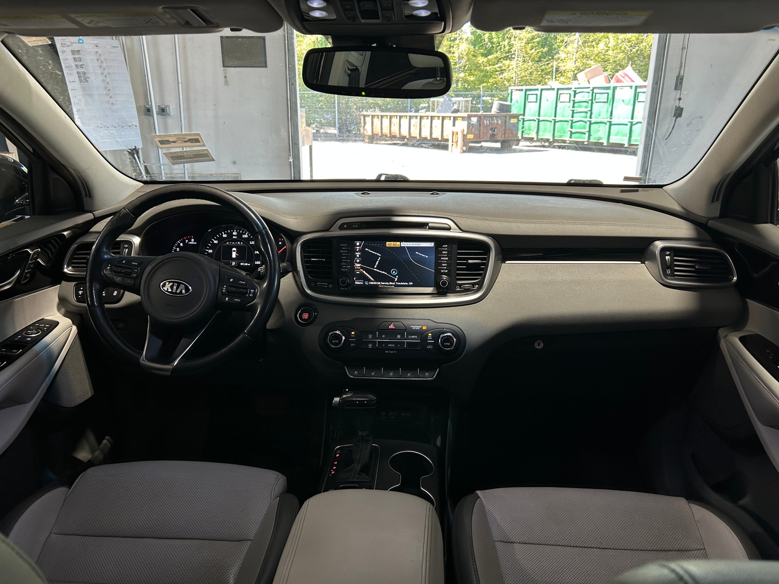 Thumbnail: 2018 Kia Sorento - 2