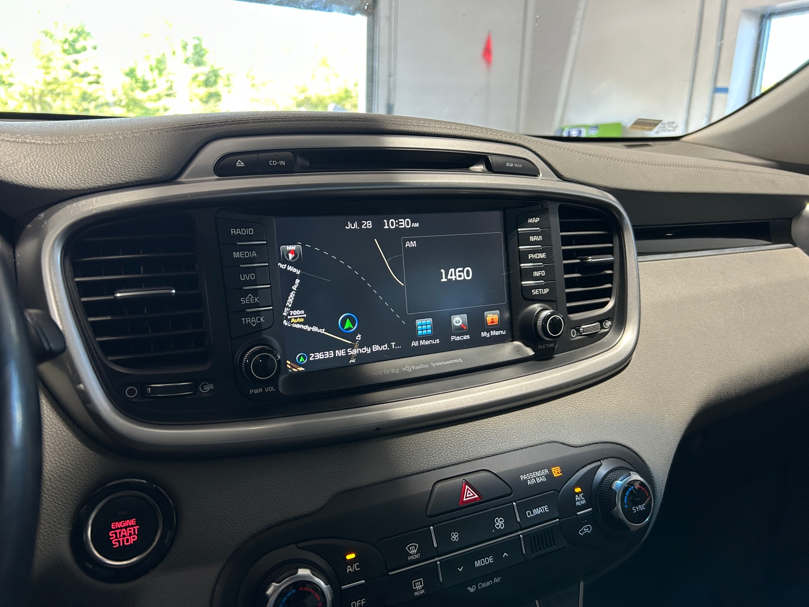 Thumbnail: 2018 Kia Sorento - 3