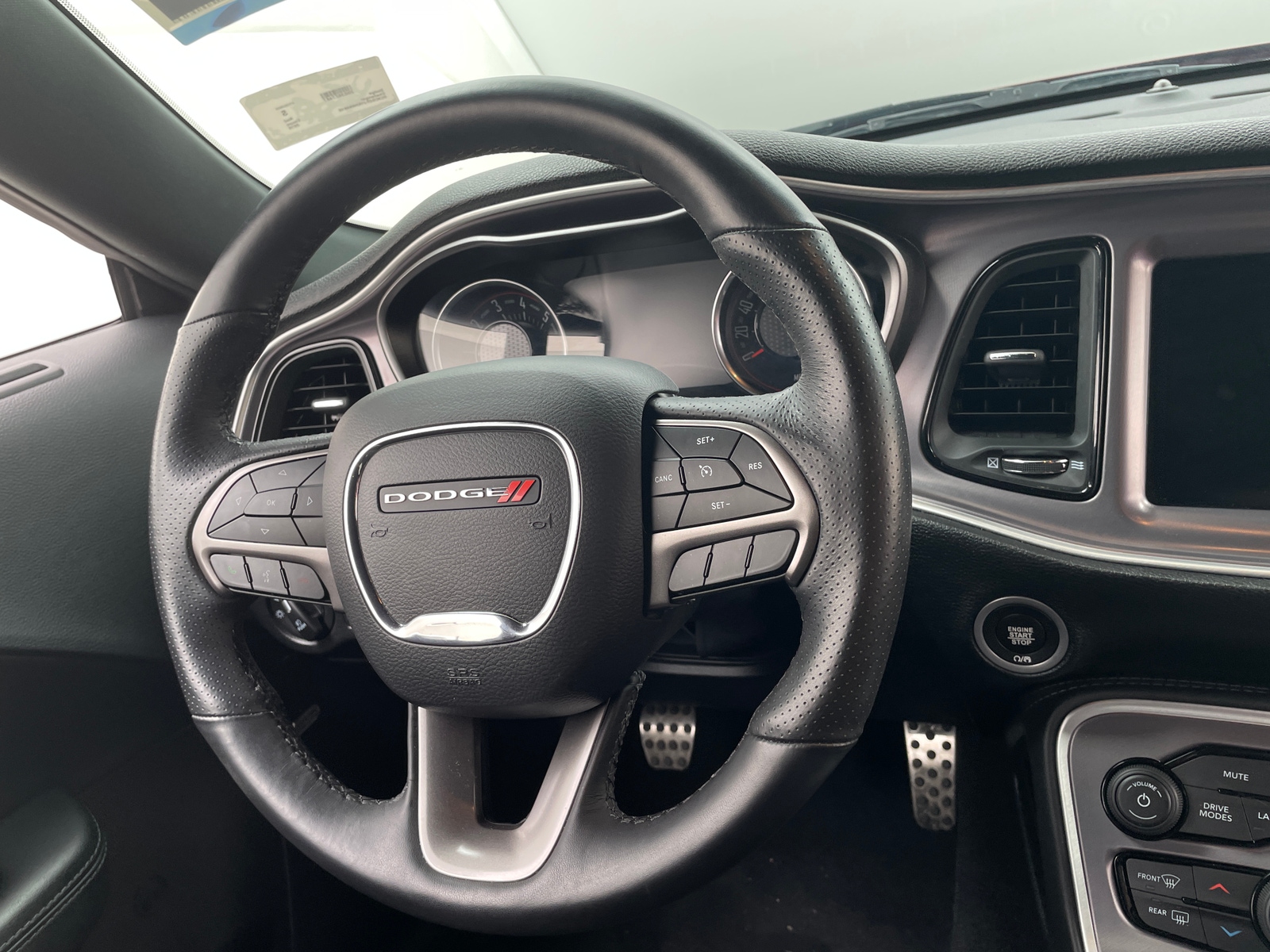 Thumbnail: 2019 Dodge Challenger - 3