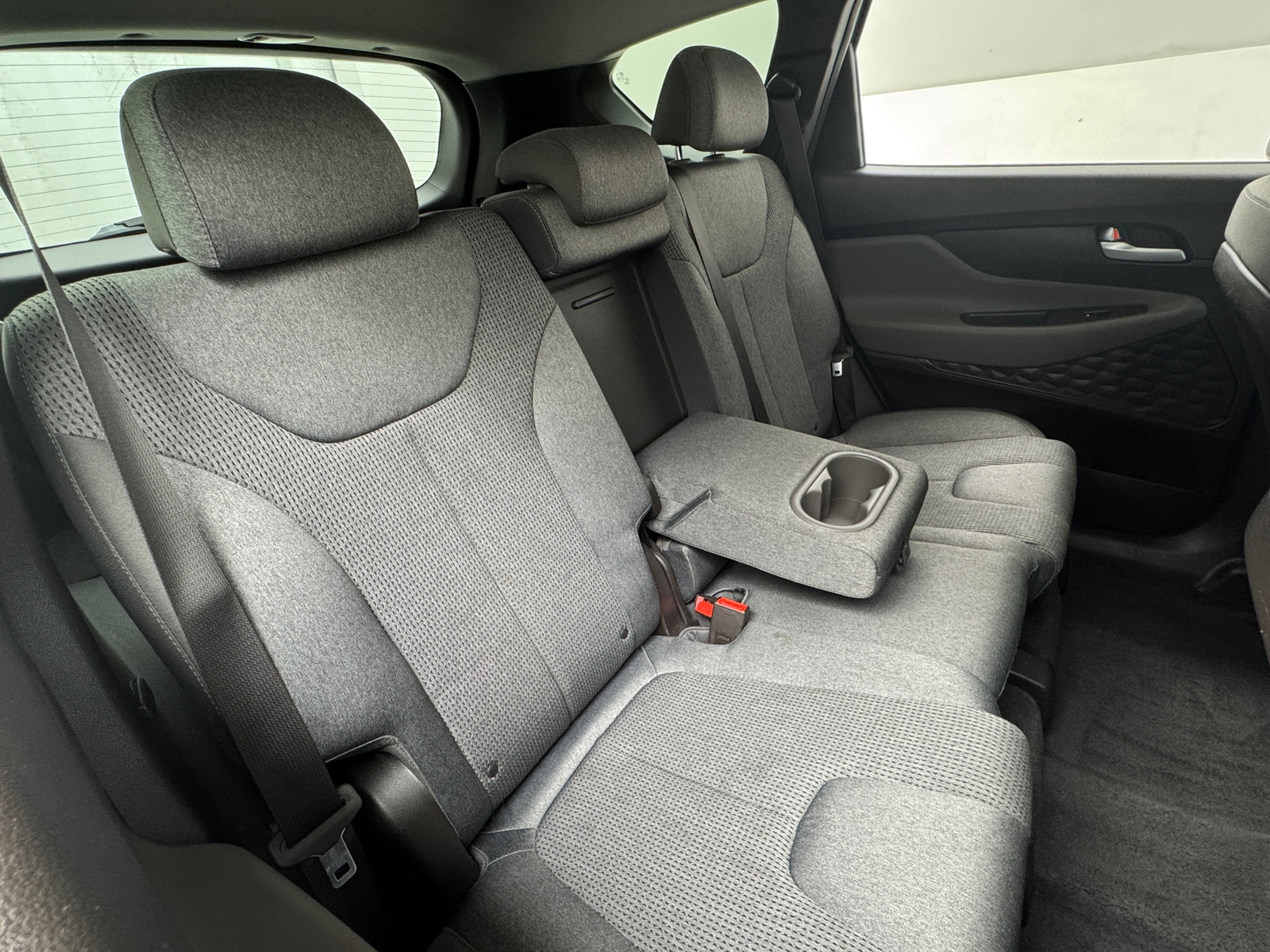 Thumbnail: 2019 Hyundai Santa Fe - 6
