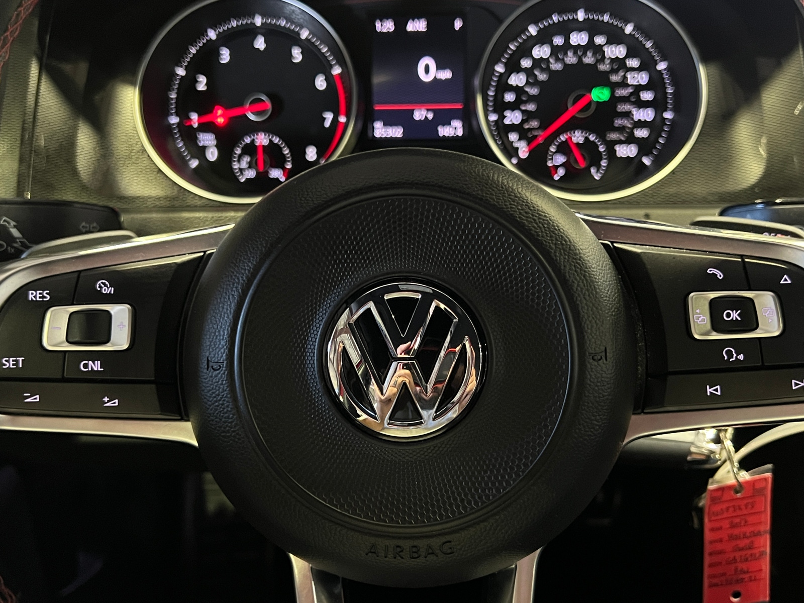 Thumbnail: 2017 Volkswagen Golf - 5