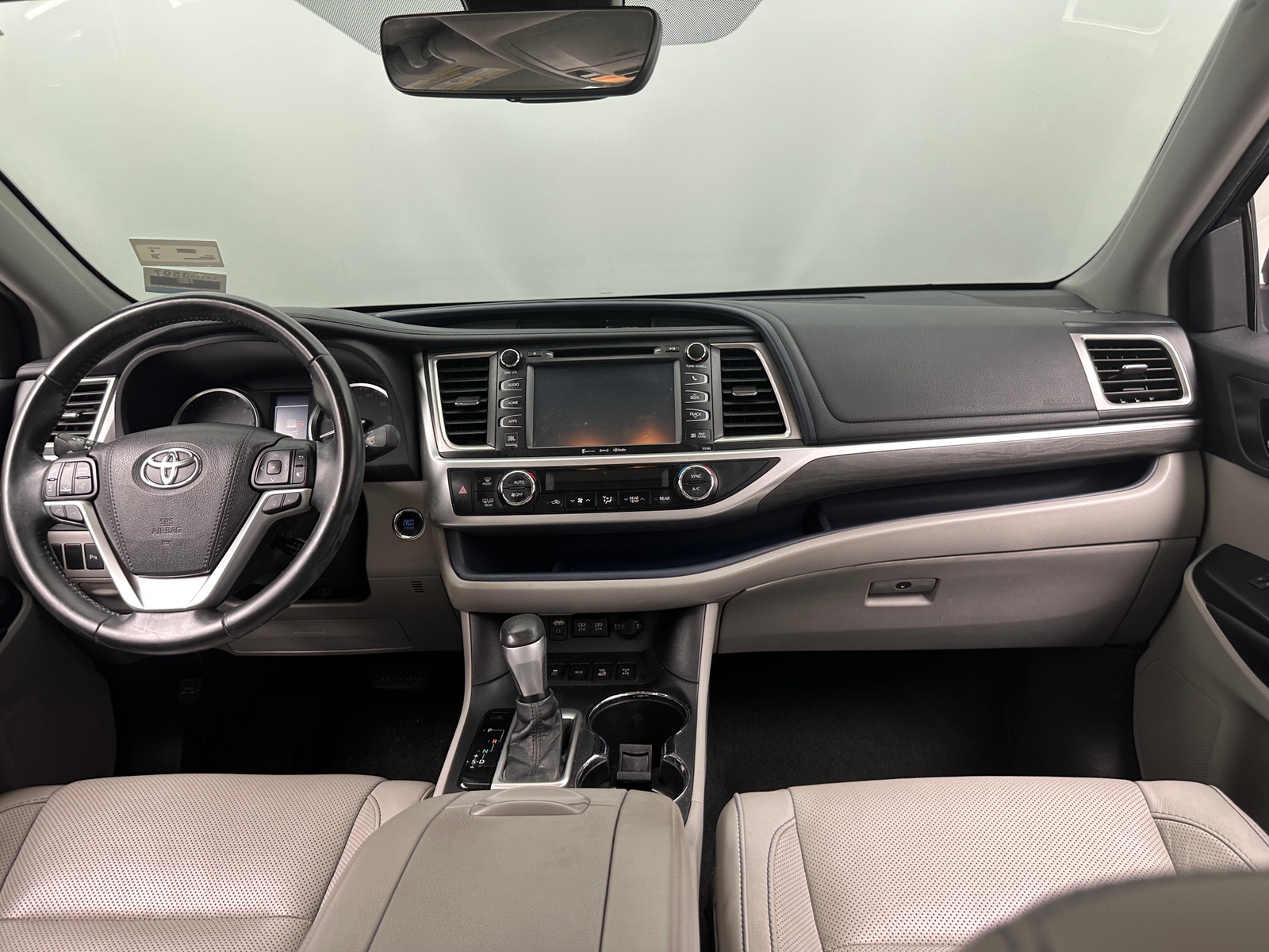 Thumbnail: 2017 Toyota Highlander - 2