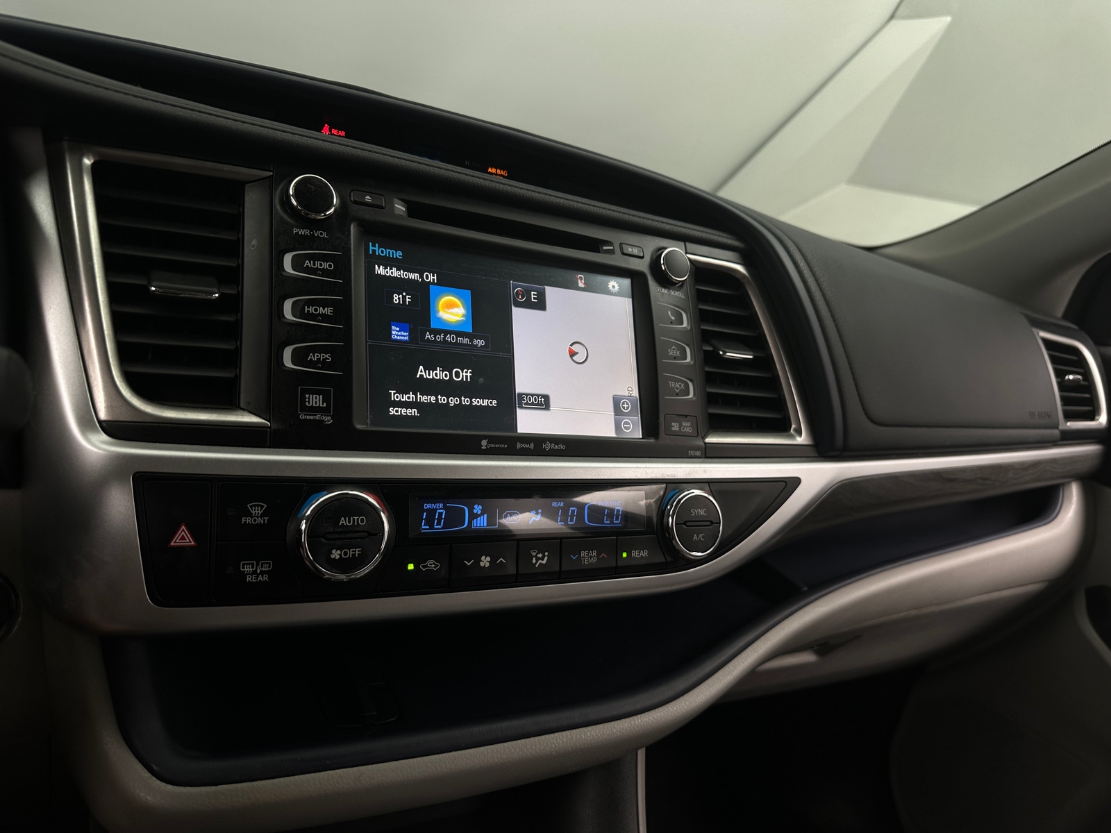 Thumbnail: 2017 Toyota Highlander - 3