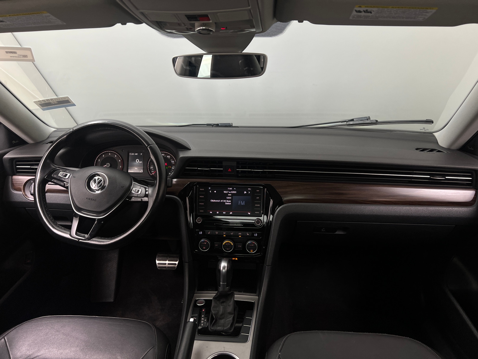 Thumbnail: 2020 Volkswagen Passat - 2