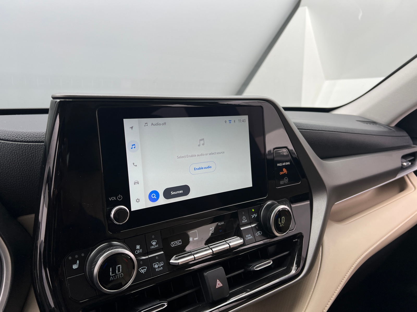 Thumbnail: 2025 Toyota Highlander - 3
