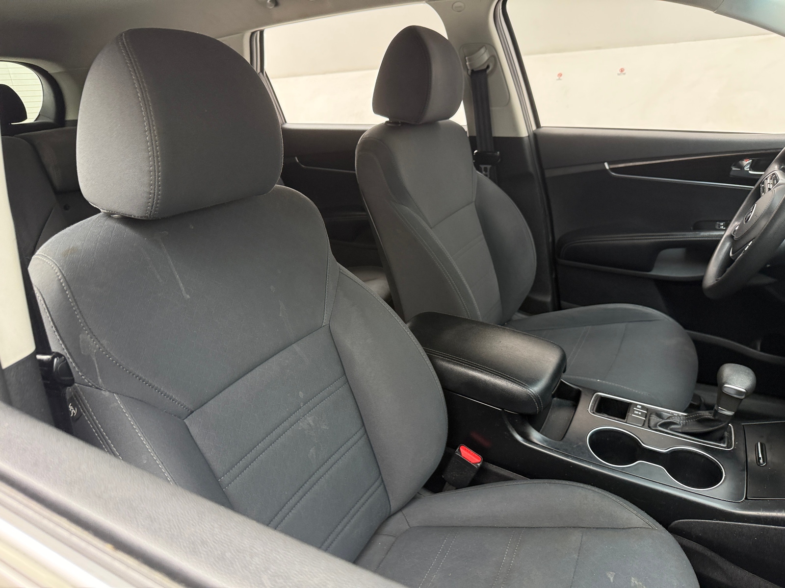 Thumbnail: 2019 Kia Sorento - 2