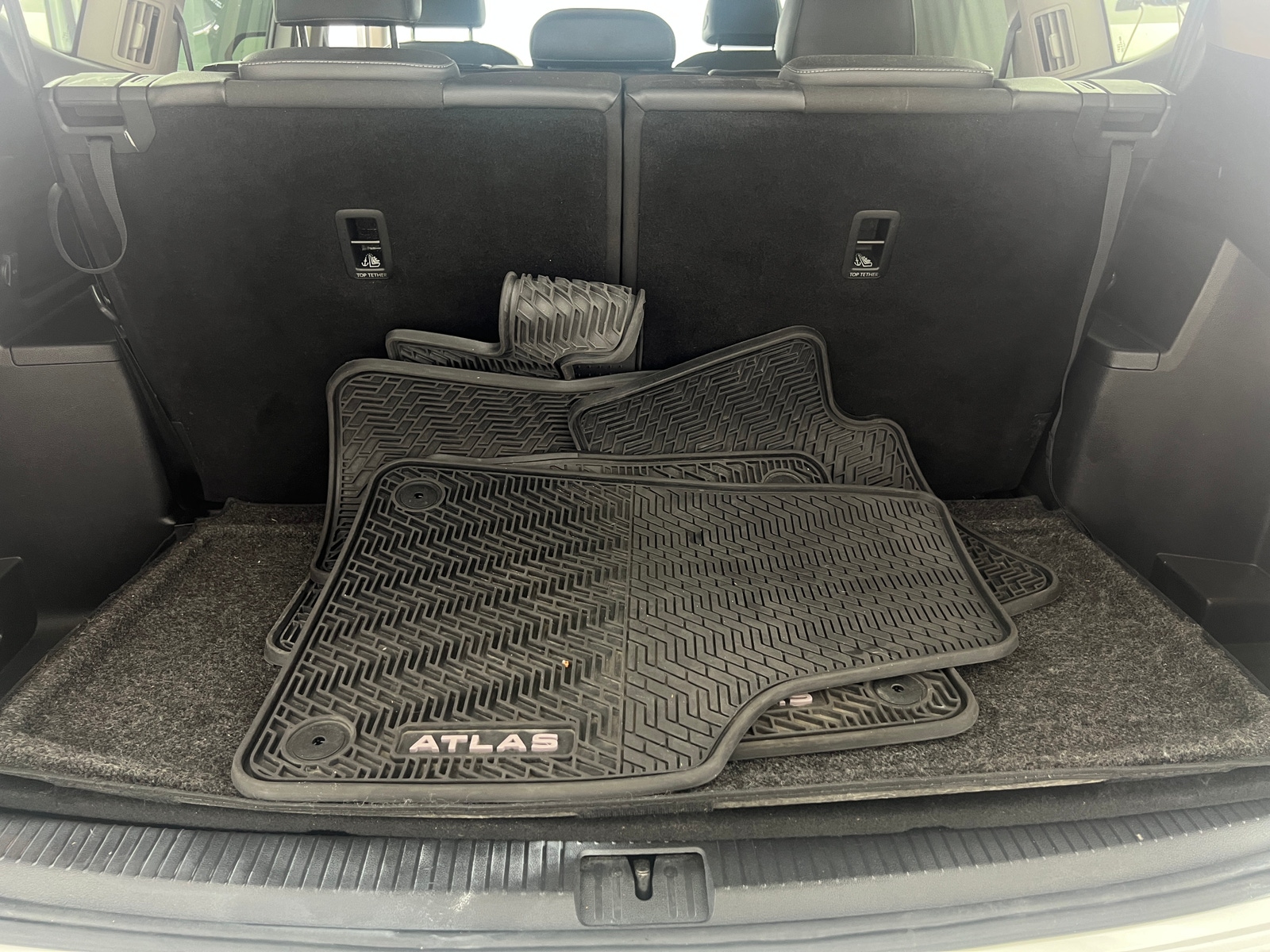 Thumbnail: 2018 Volkswagen Atlas - 6