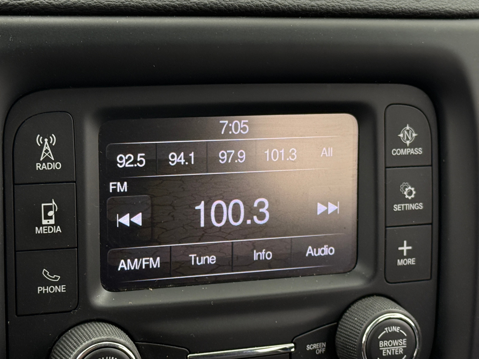 Thumbnail: 2018 Jeep Compass - 3