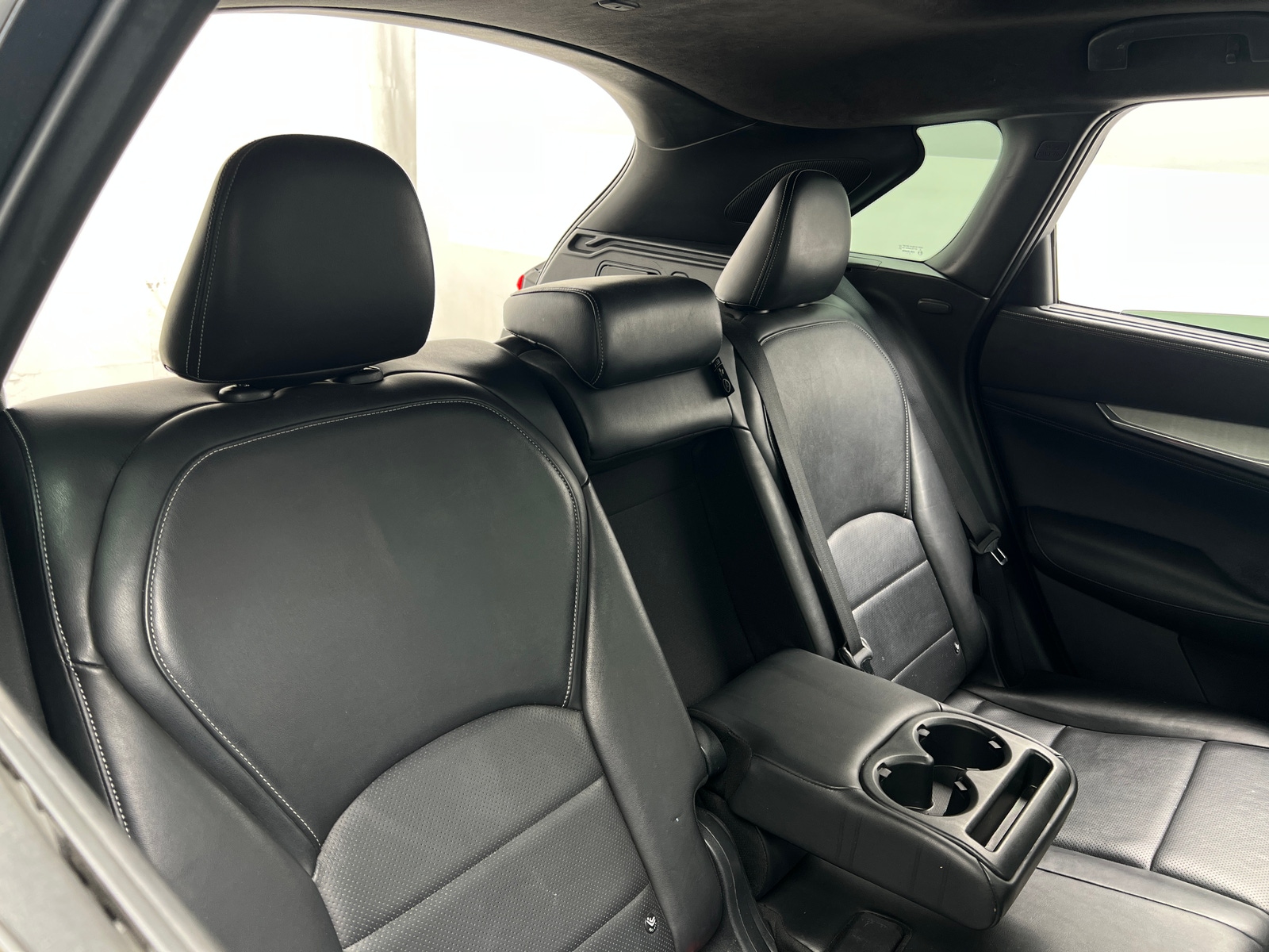 Thumbnail: 2019 INFINITI QX50 - 5