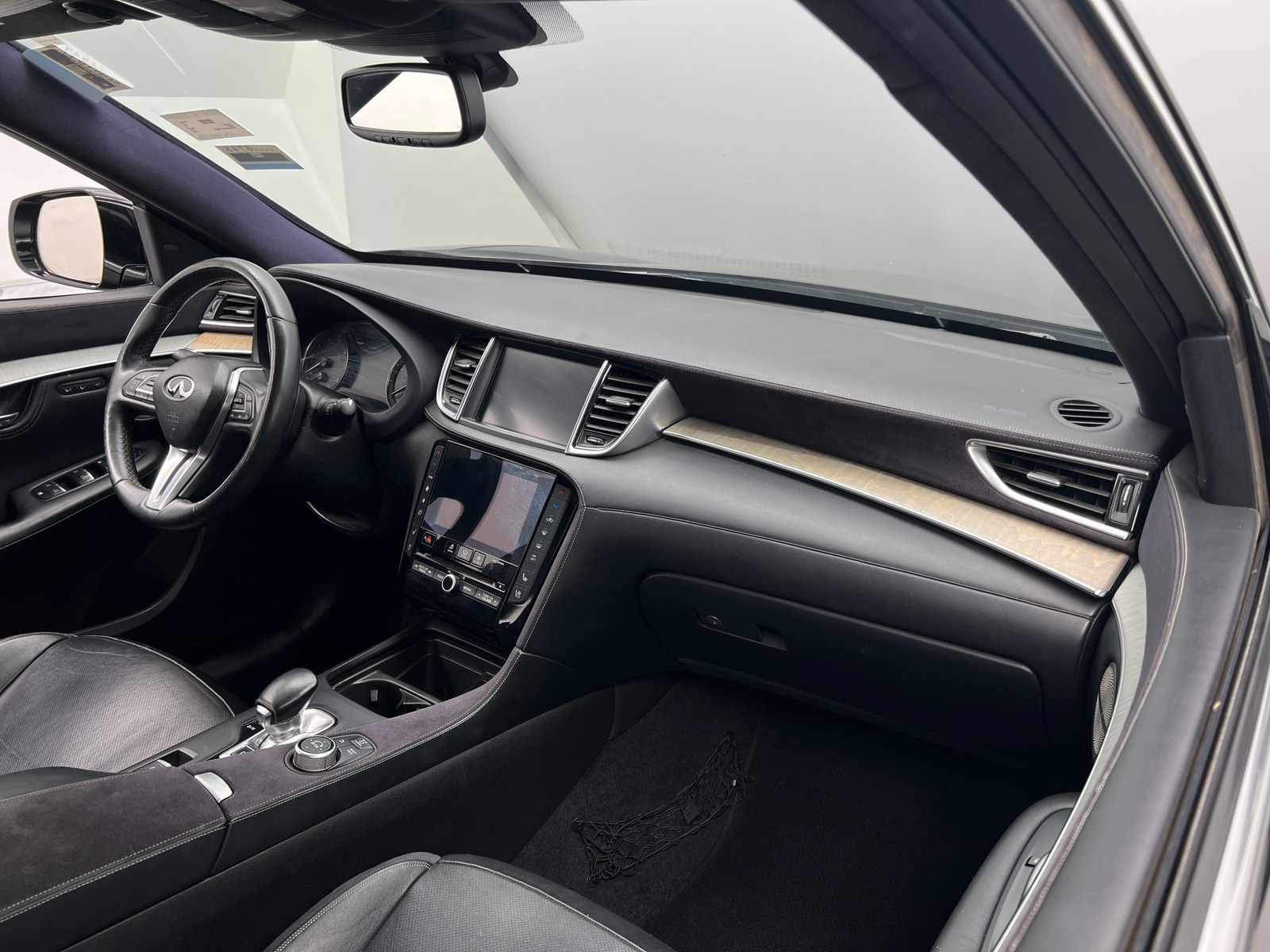 Thumbnail: 2019 INFINITI QX50 - 2