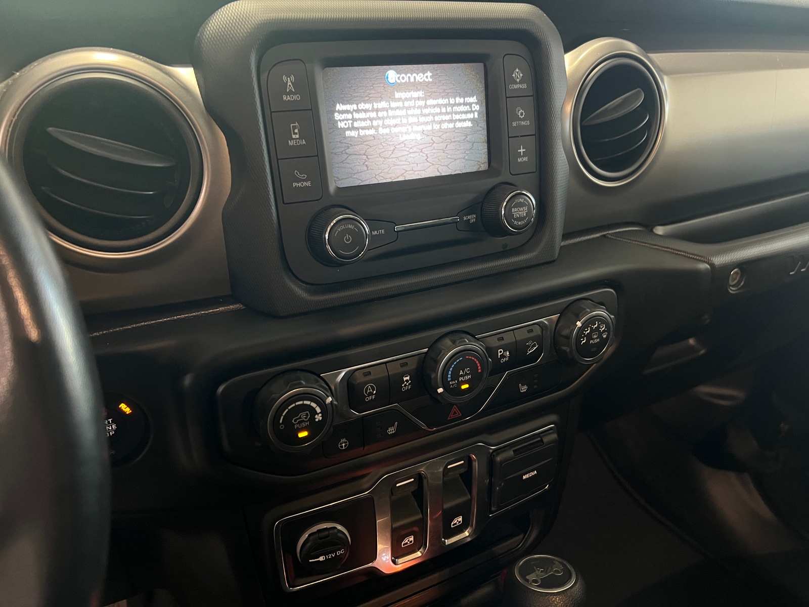 Thumbnail: 2019 Jeep Wrangler - 4