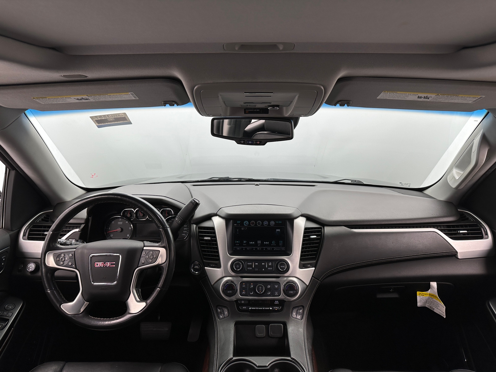 Thumbnail: 2018 GMC Yukon XL - 2