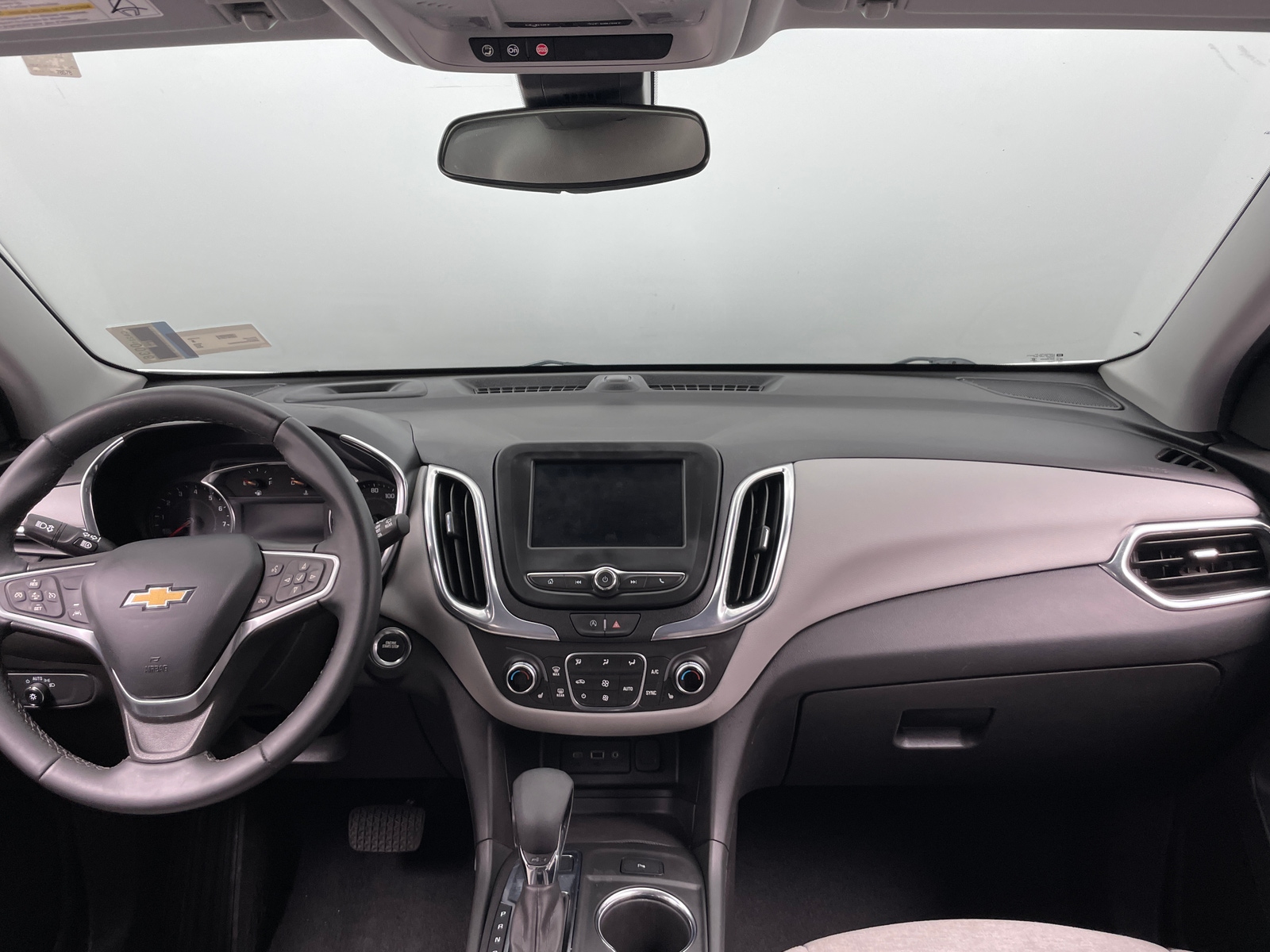 Thumbnail: 2023 Chevrolet Equinox - 3