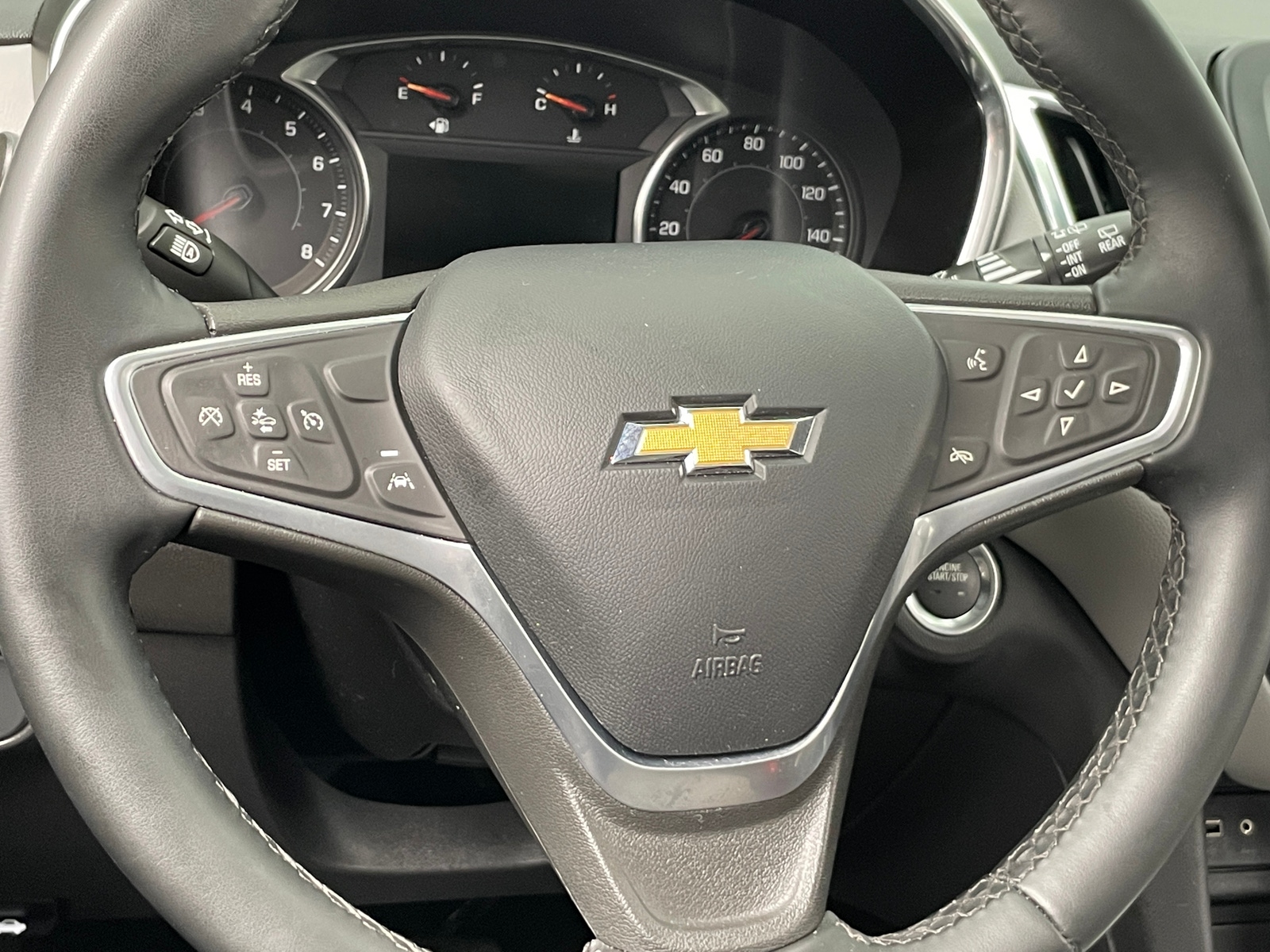 Thumbnail: 2023 Chevrolet Equinox - 5