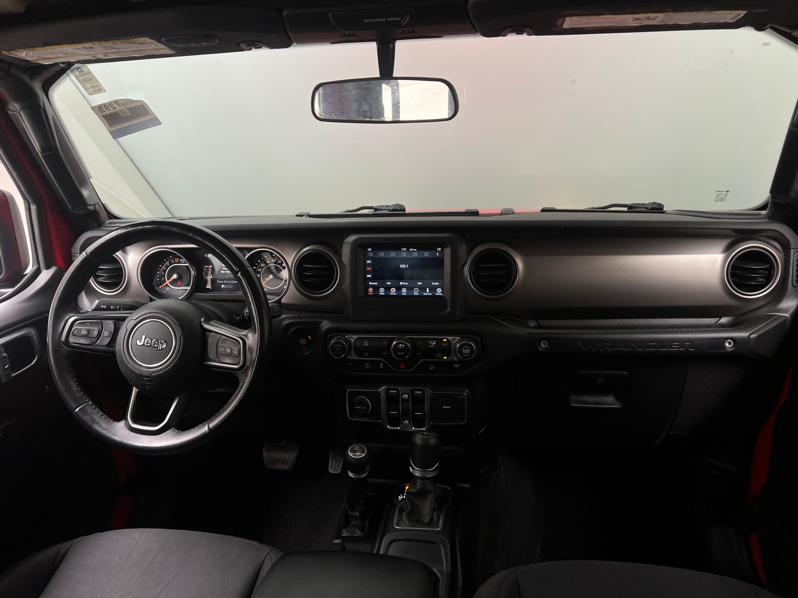 Thumbnail: 2018 Jeep Wrangler - 3