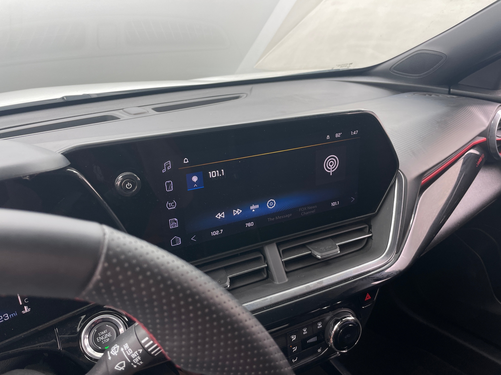 Thumbnail: 2024 Chevrolet Trax - 3