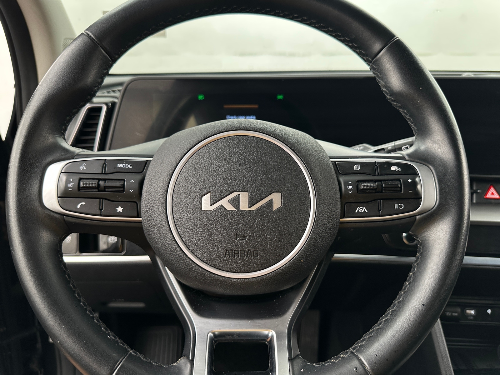 Thumbnail: 2023 Kia Sportage - 4