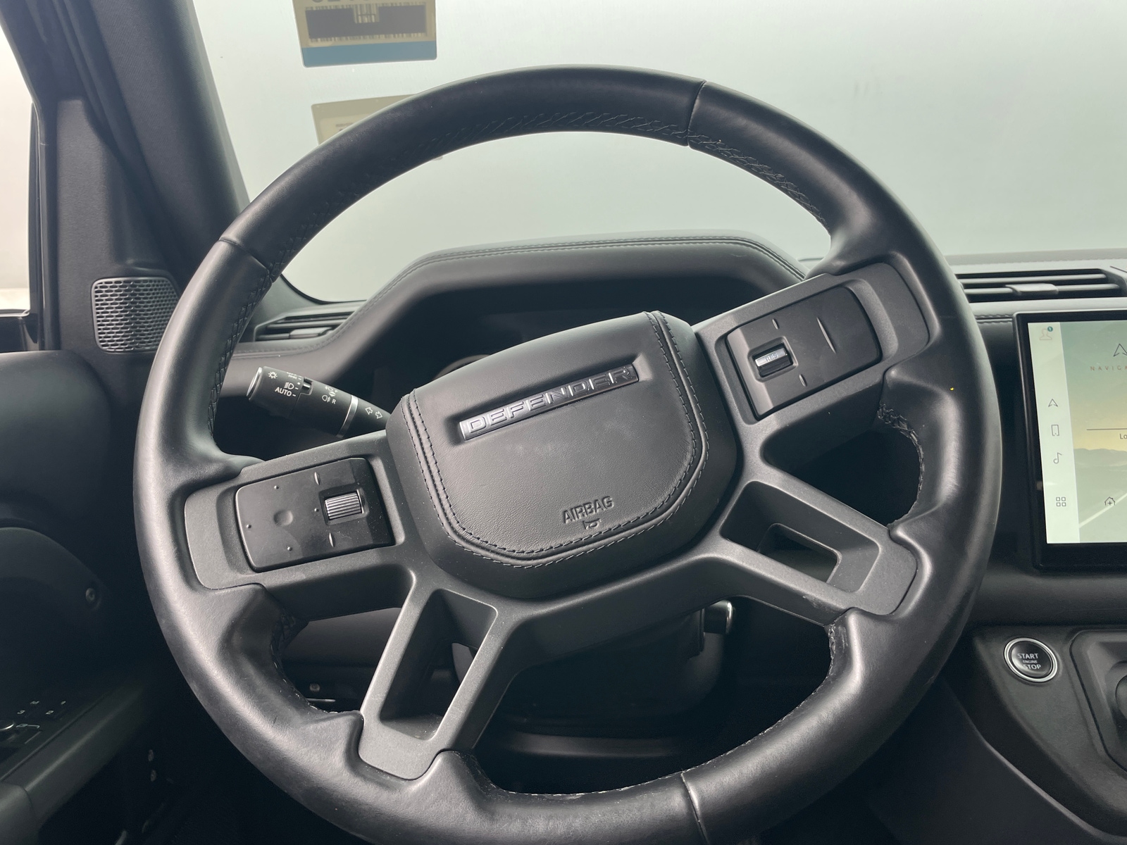 Thumbnail: 2023 Land Rover Defender - 4