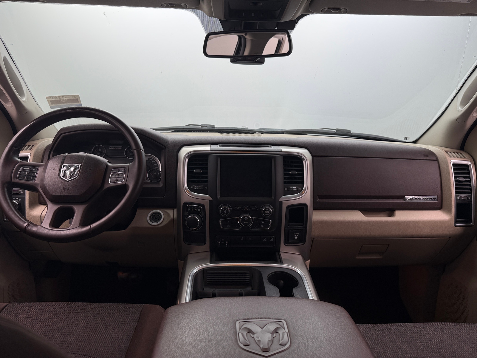 Thumbnail: 2019 RAM 1500 Classic - 3