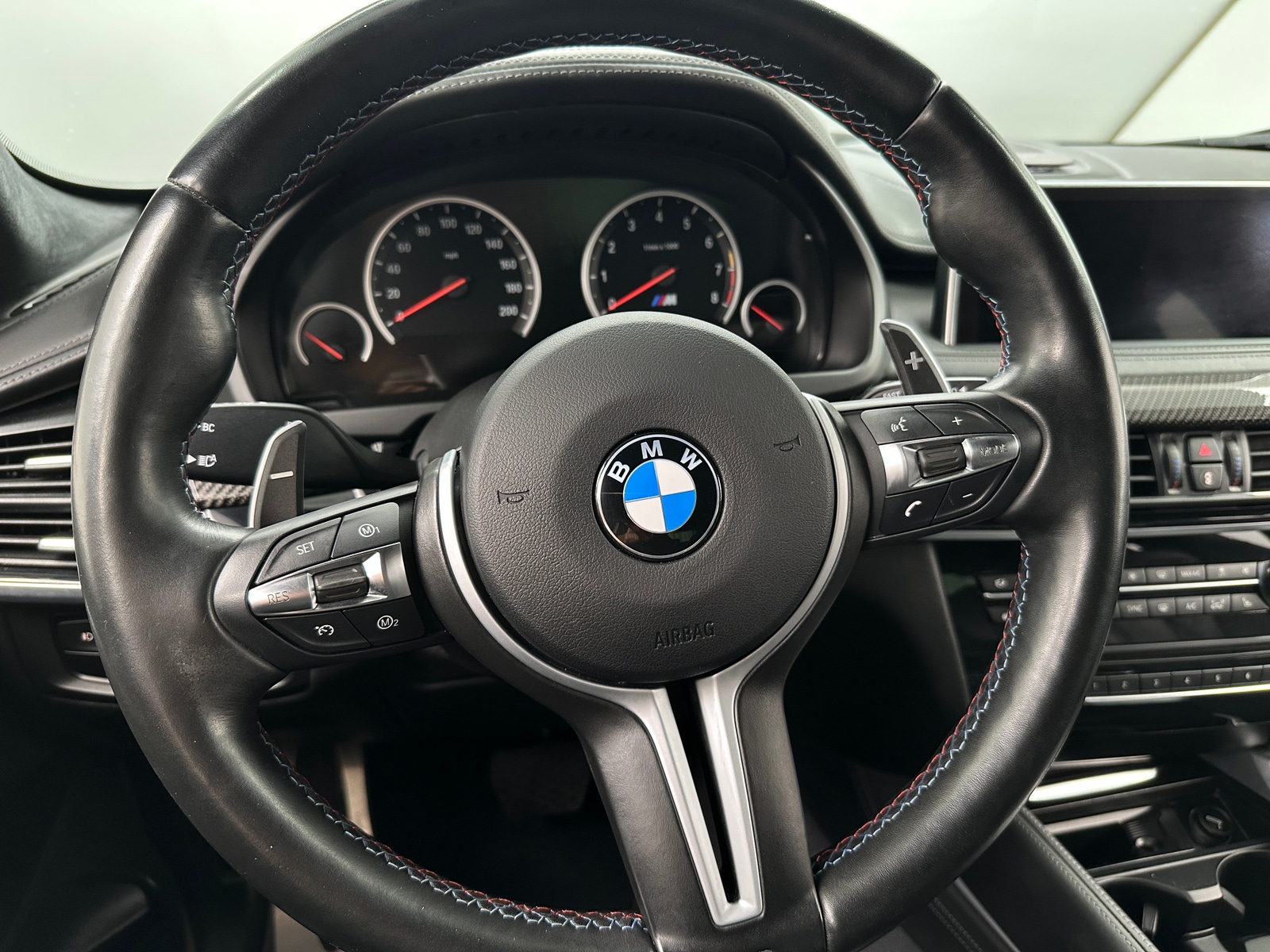 Thumbnail: 2016 BMW X6 - 4