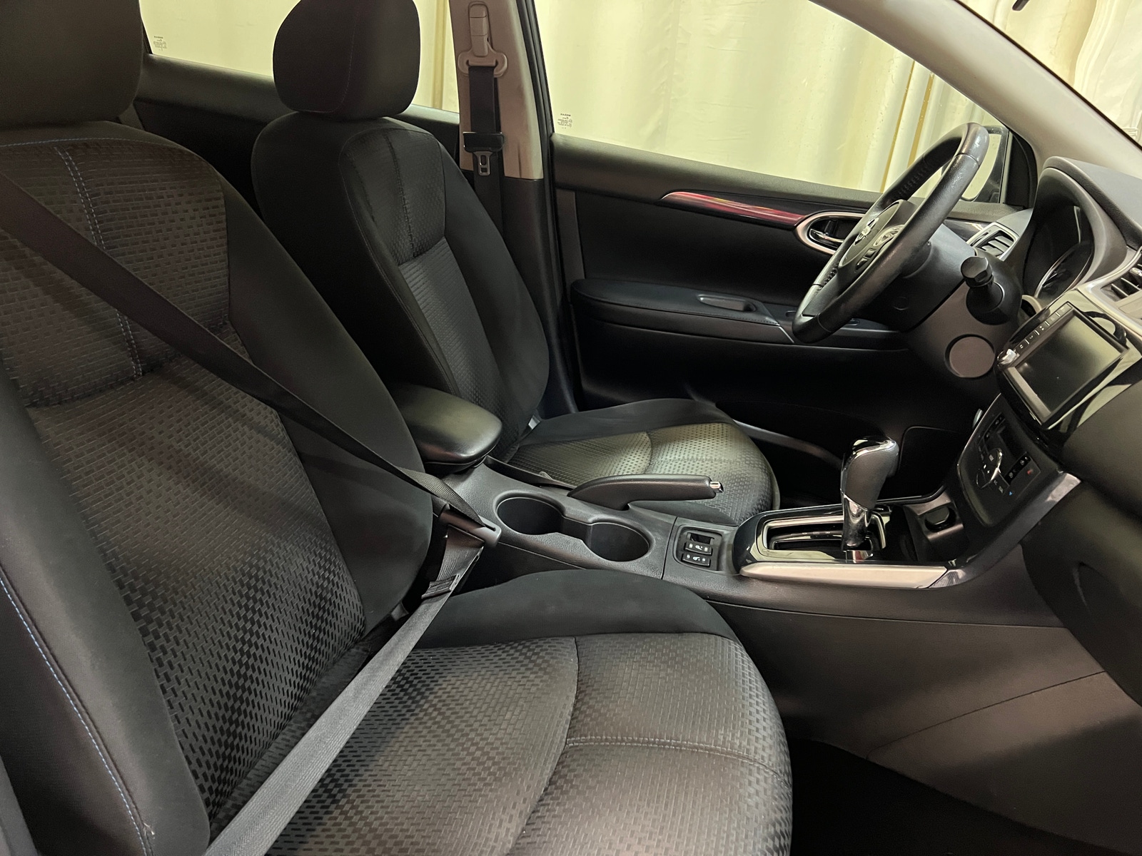 Thumbnail: 2019 Nissan Sentra - 2