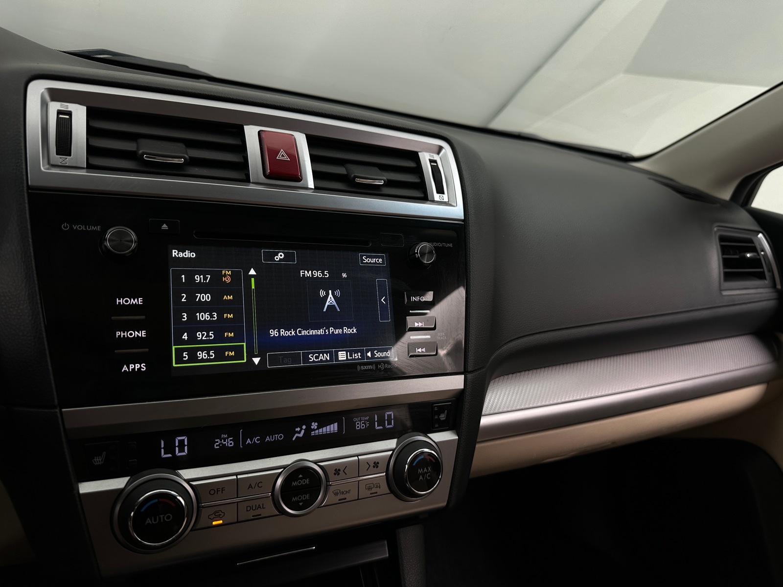 Thumbnail: 2015 Subaru Outback - 4