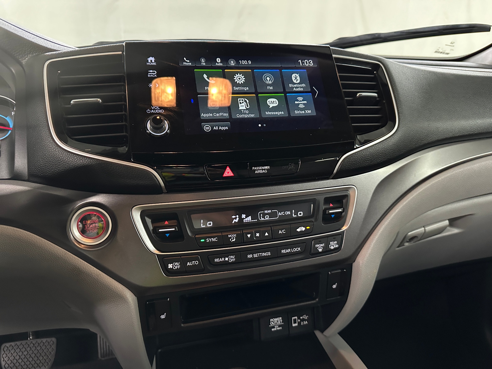 Thumbnail: 2020 Honda Pilot - 3