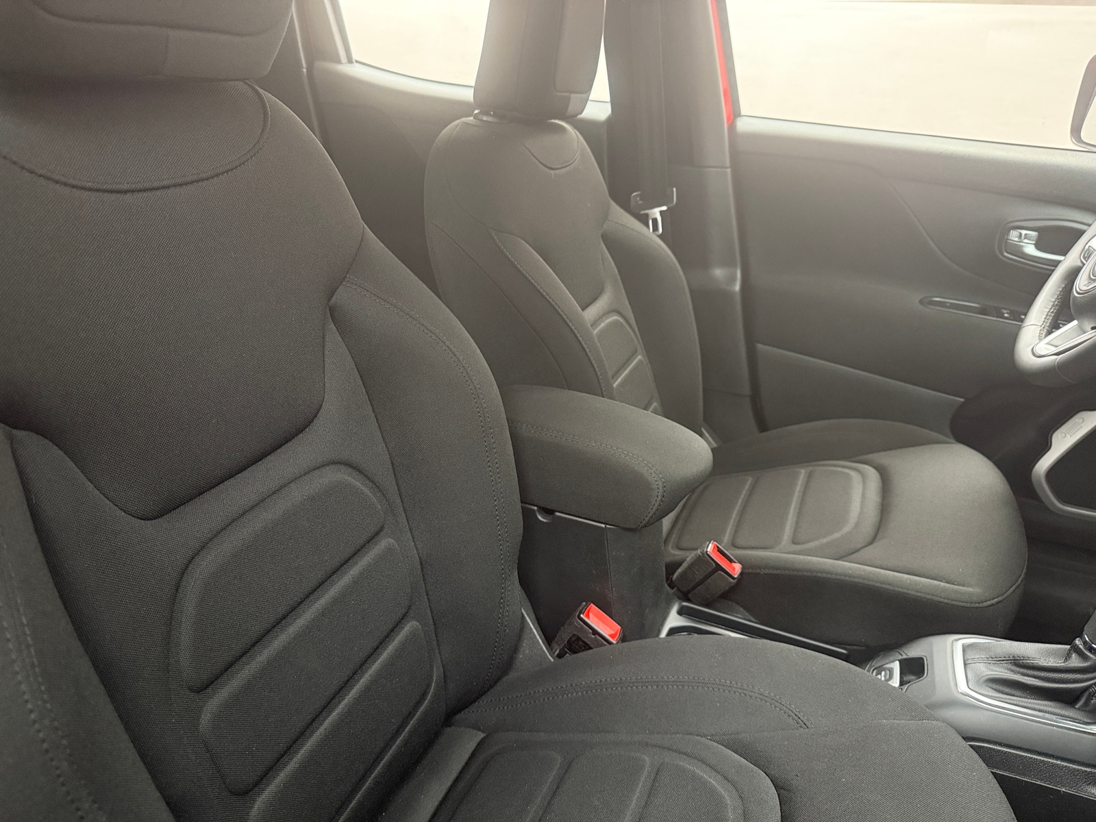 Thumbnail: 2019 Jeep Renegade - 2