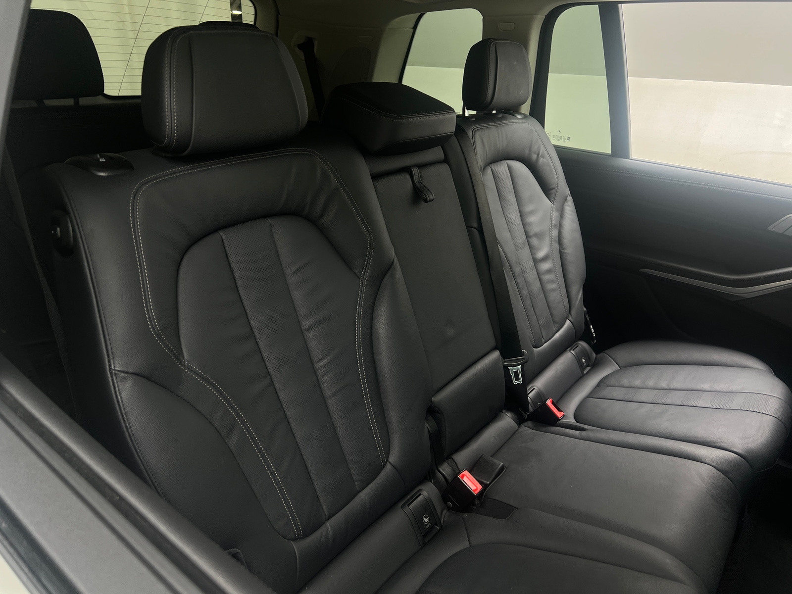 Thumbnail: 2021 BMW X7 - 5