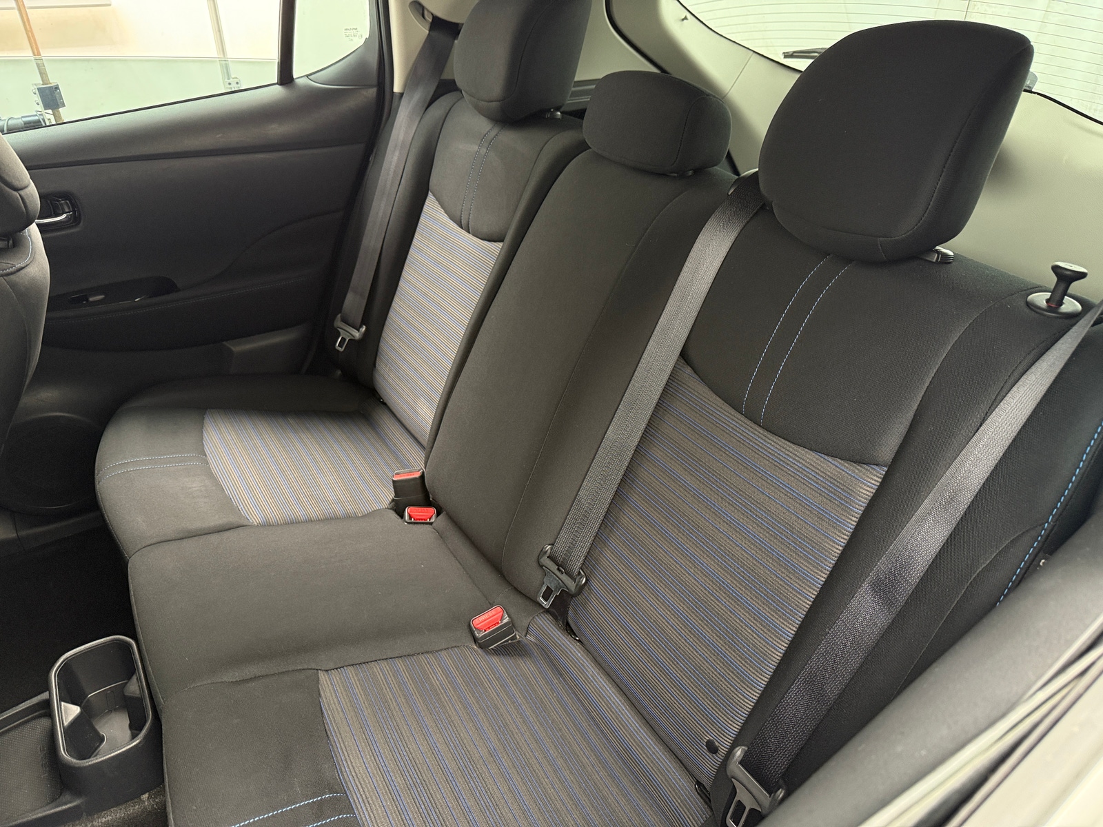 Thumbnail: 2023 Nissan Leaf - 6