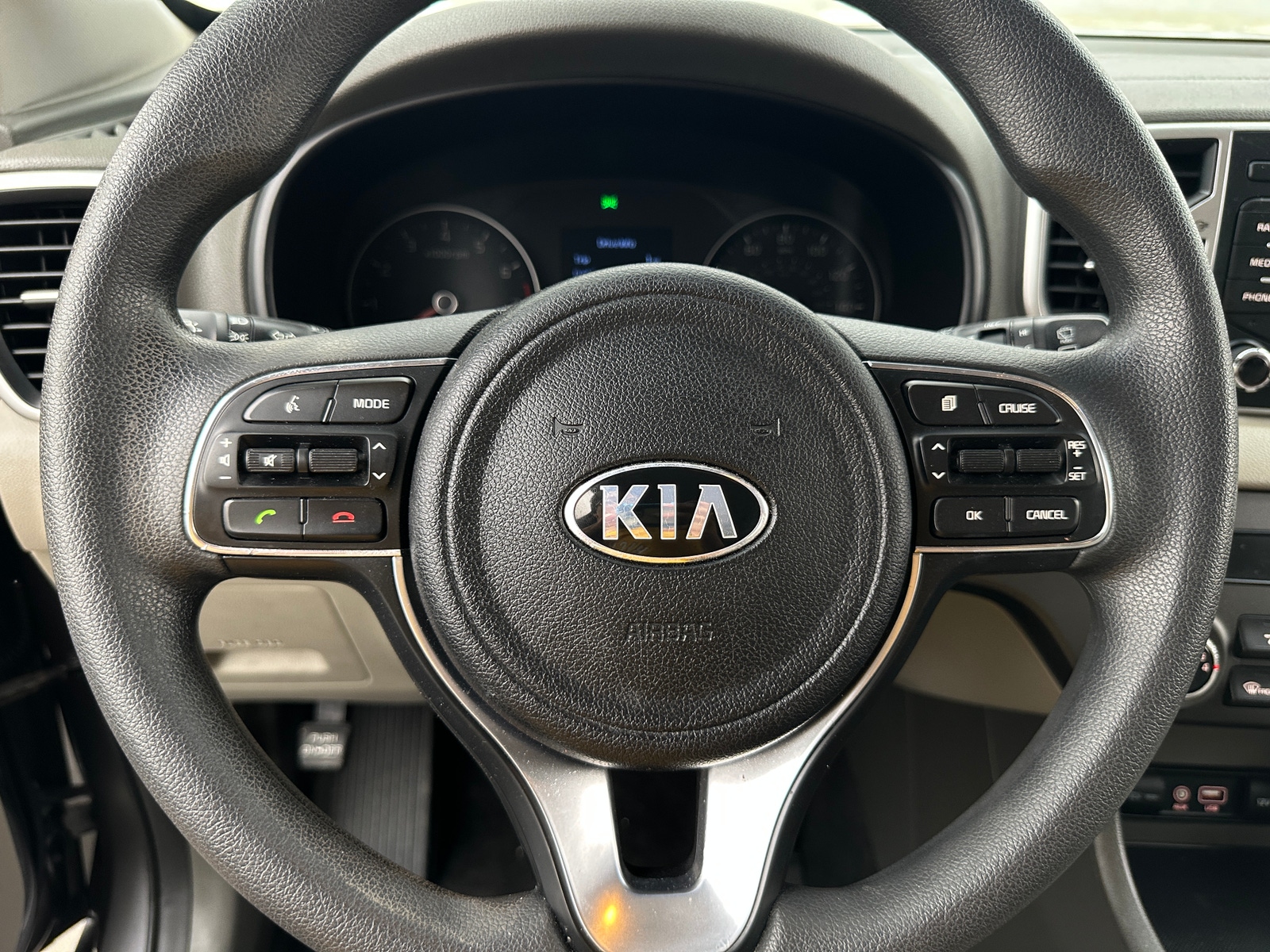 Thumbnail: 2017 Kia Sportage - 5