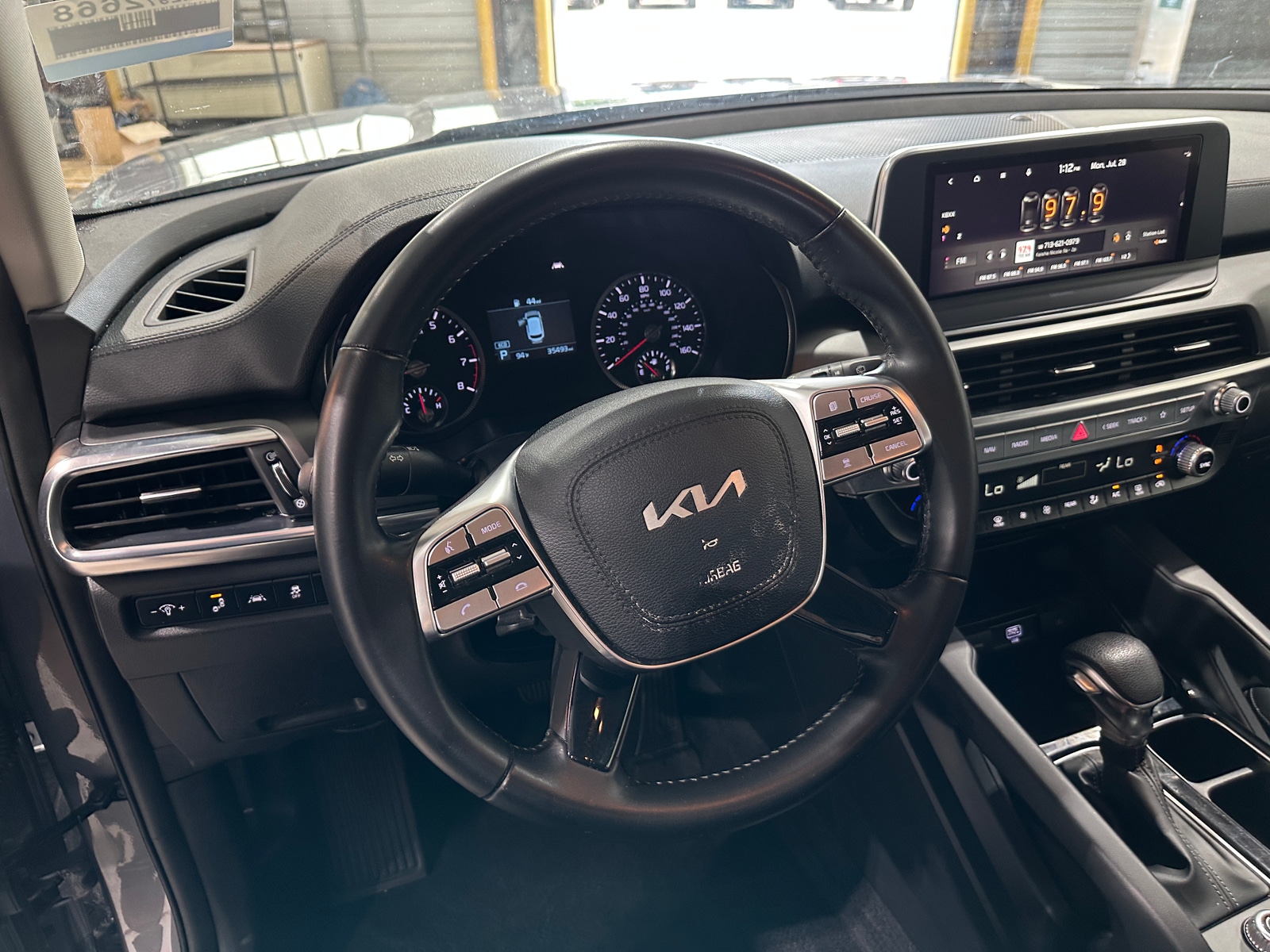 Thumbnail: 2022 Kia Telluride - 4