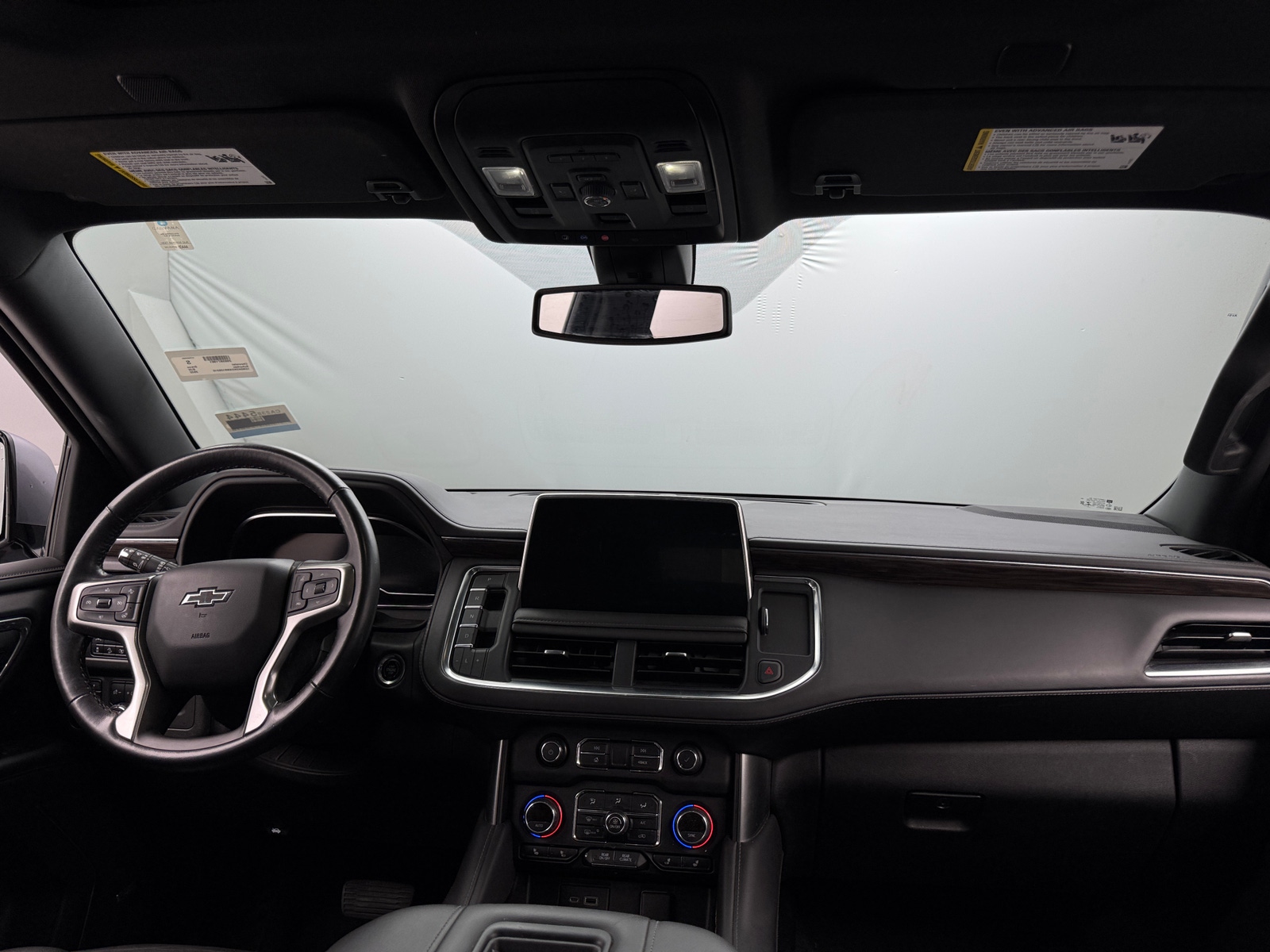 Thumbnail: 2022 Chevrolet Suburban - 2