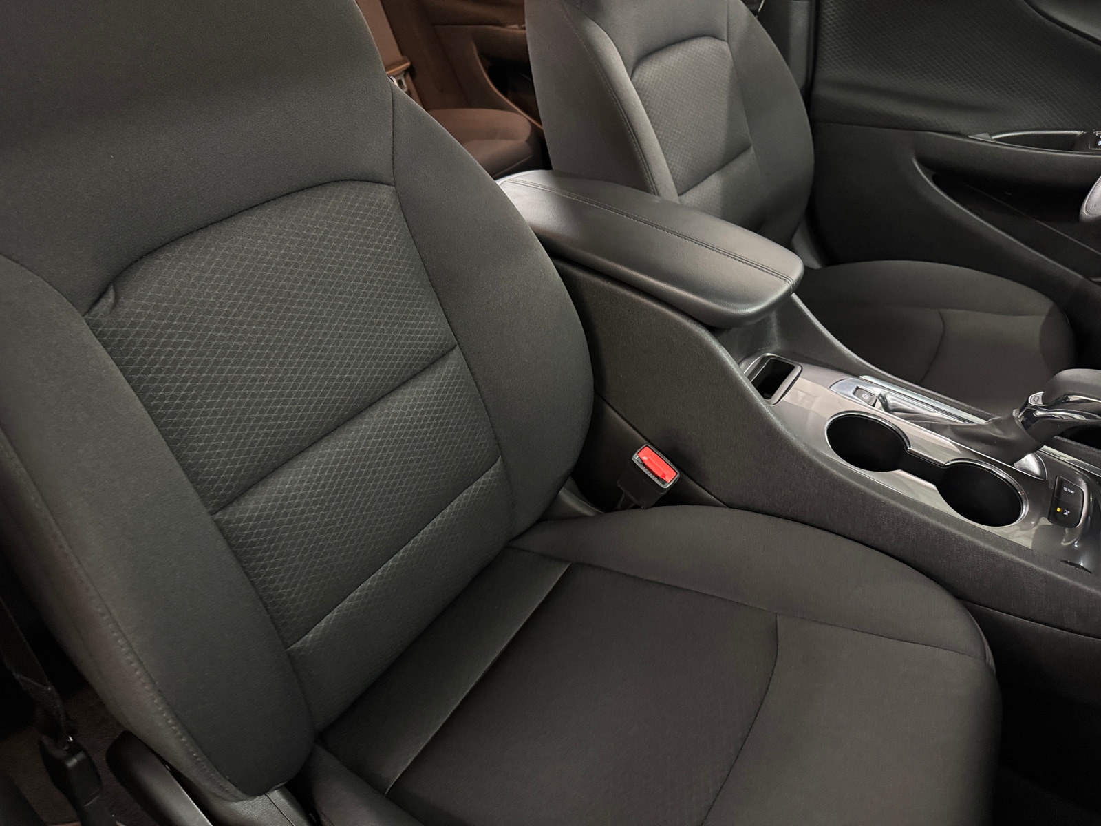 Thumbnail: 2024 Chevrolet Malibu - 2
