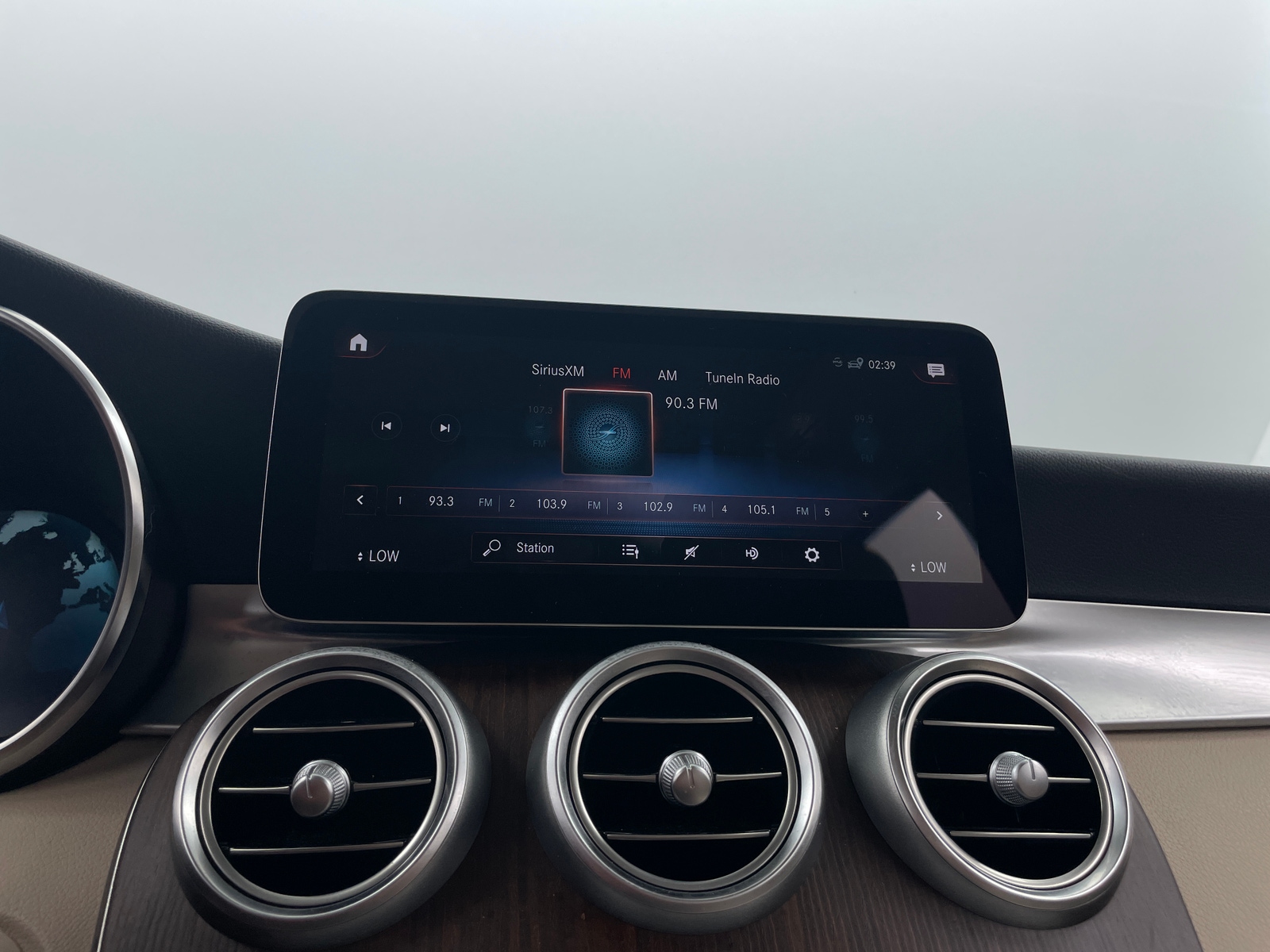 Thumbnail: 2021 Mercedes-Benz GLC - 3