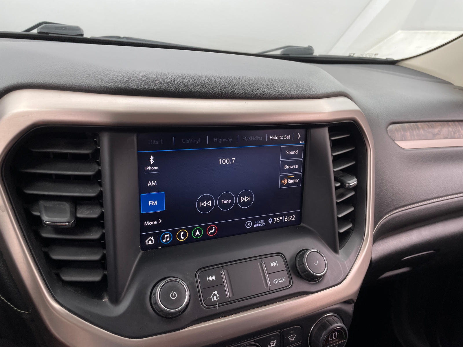 Thumbnail: 2020 GMC Acadia - 3