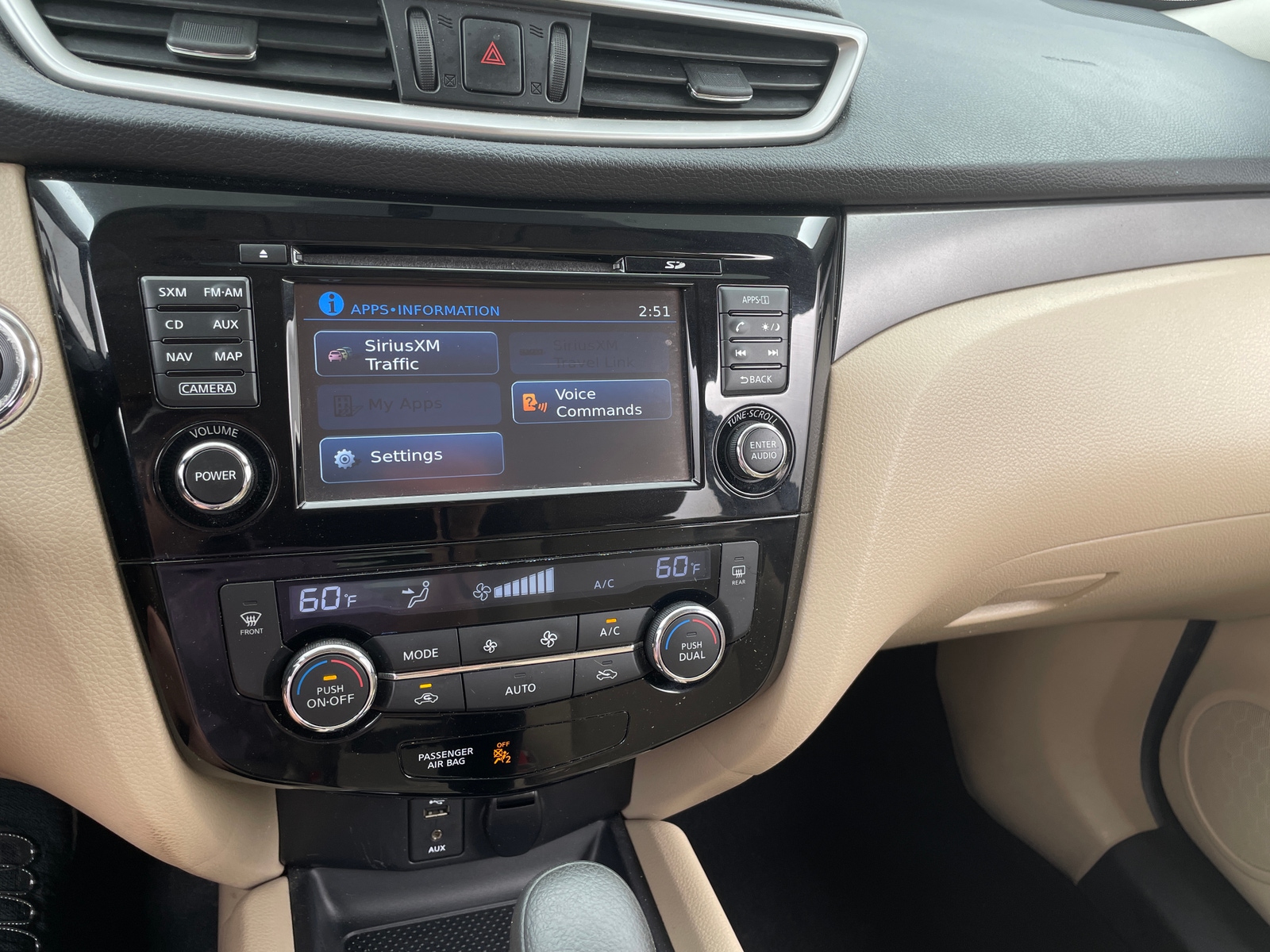Thumbnail: 2016 Nissan Rogue - 4