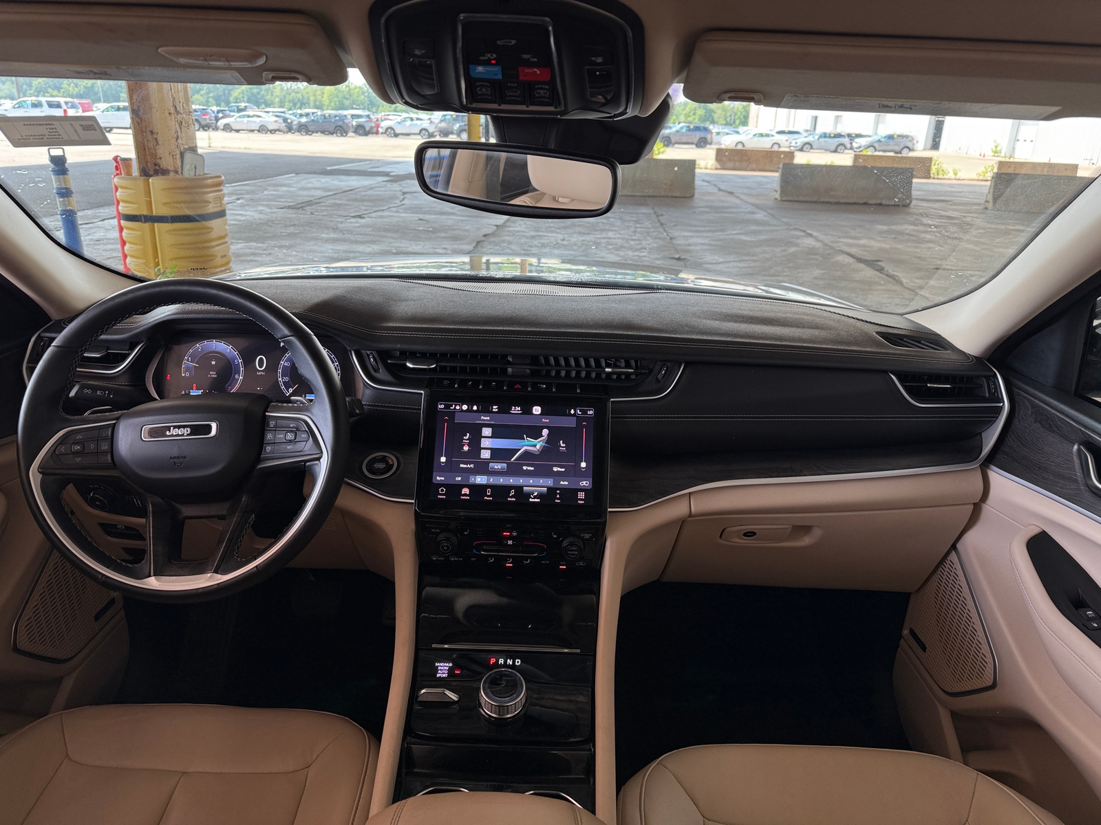 Thumbnail: 2021 Jeep Grand Cherokee L - 2