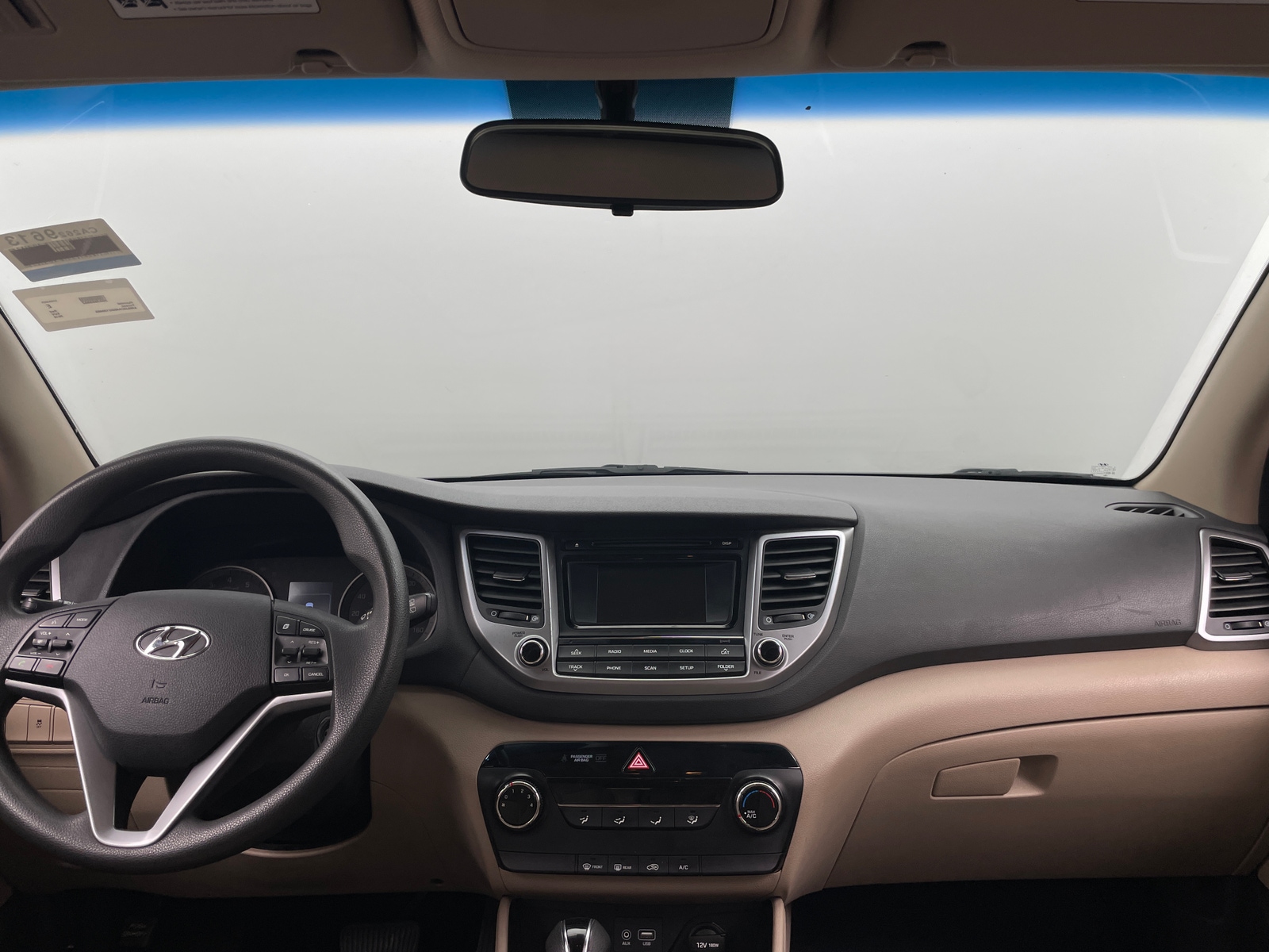 Thumbnail: 2016 Hyundai Tucson - 3