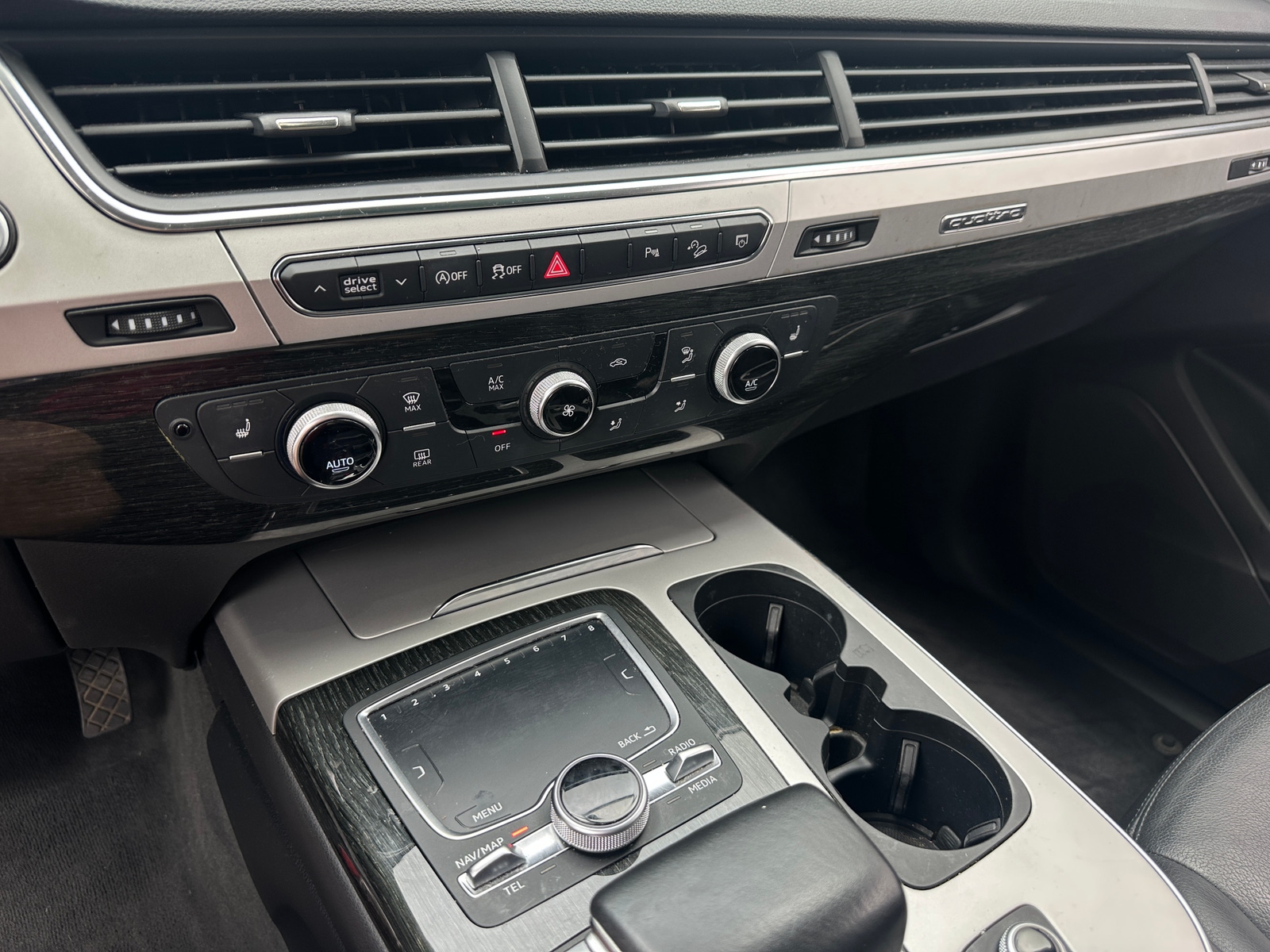 Thumbnail: 2019 Audi Q7 - 3