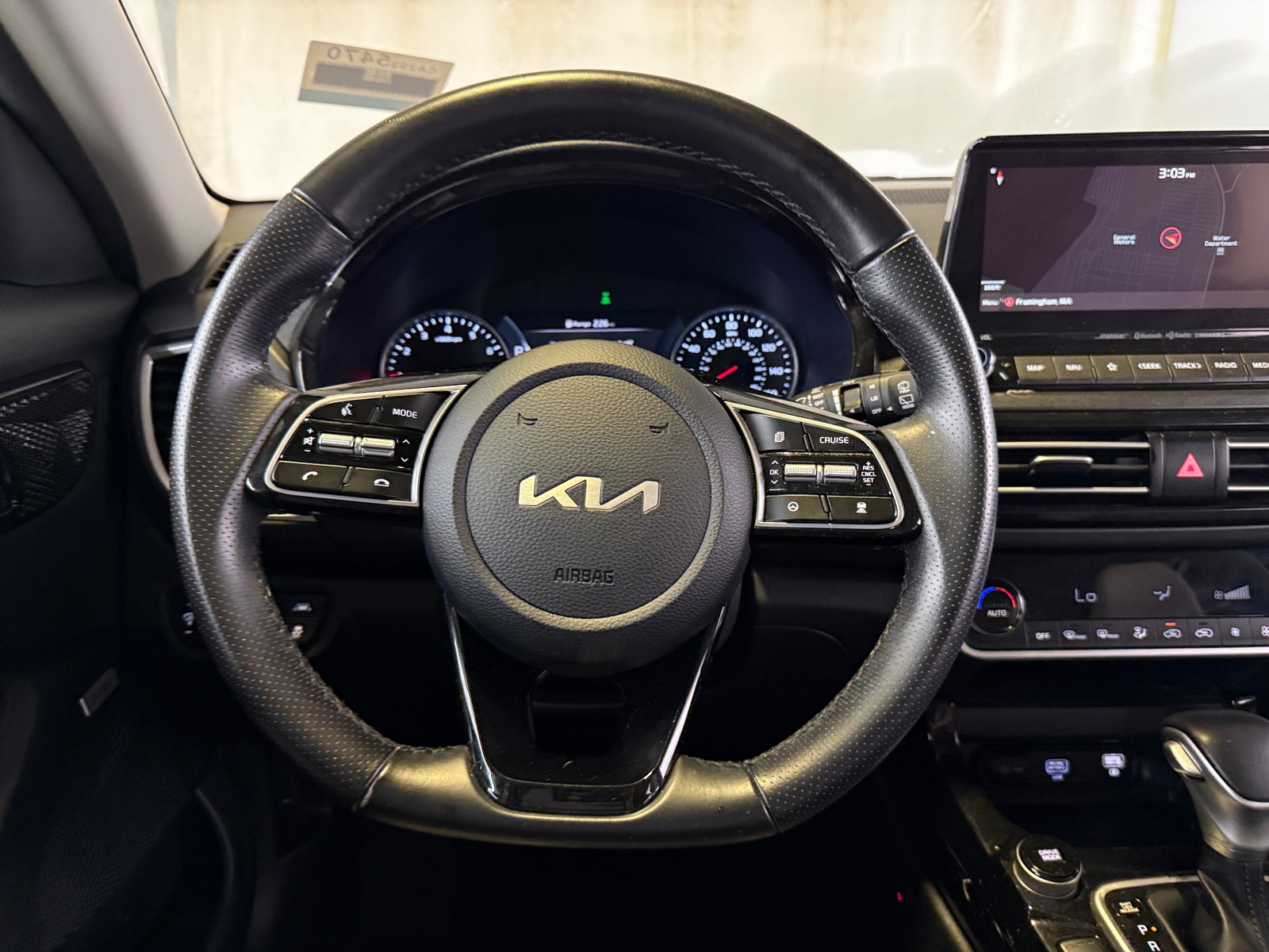 Thumbnail: 2022 Kia Seltos - 4