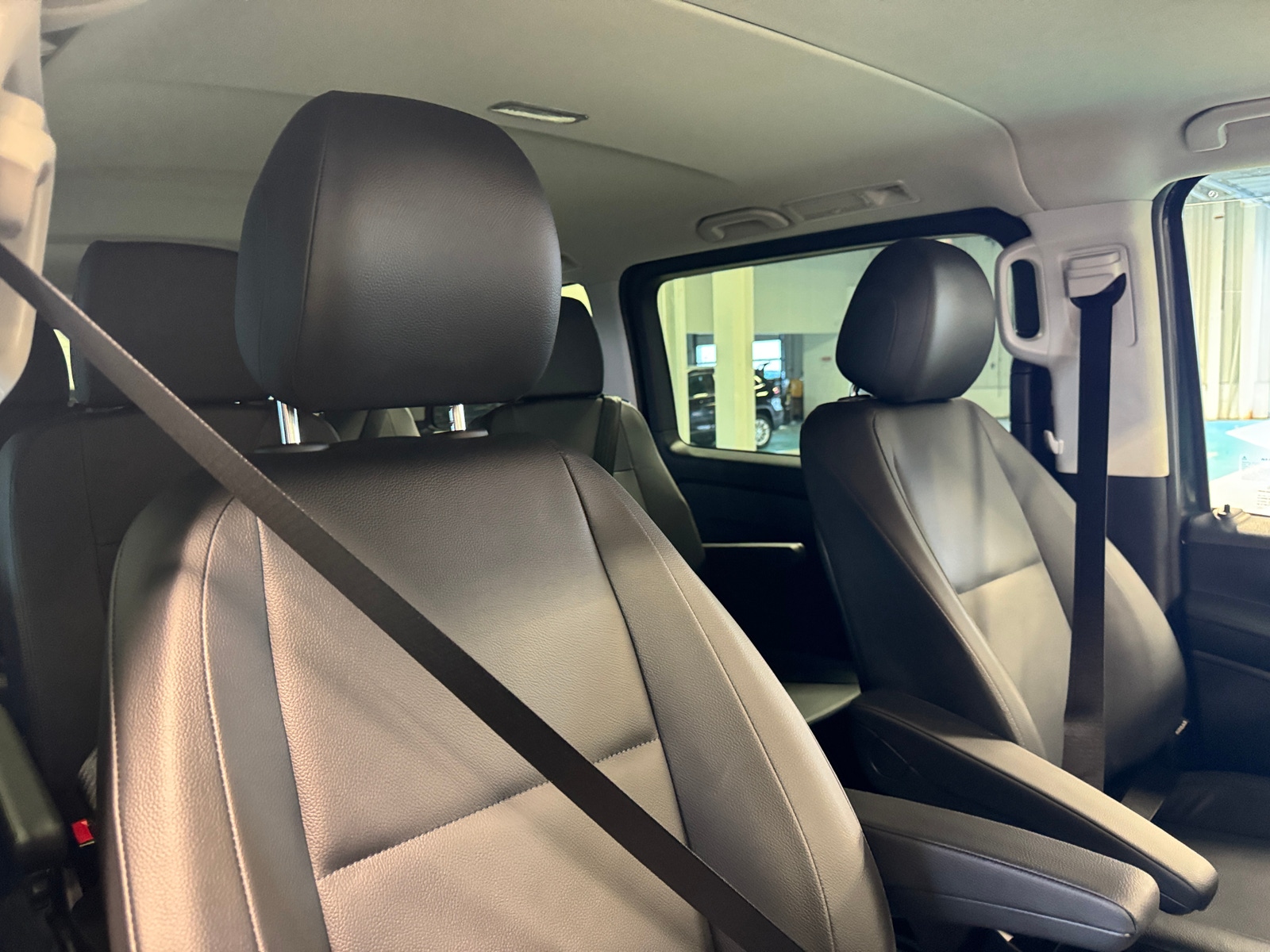 Thumbnail: 2022 Mercedes-Benz Metris - 2