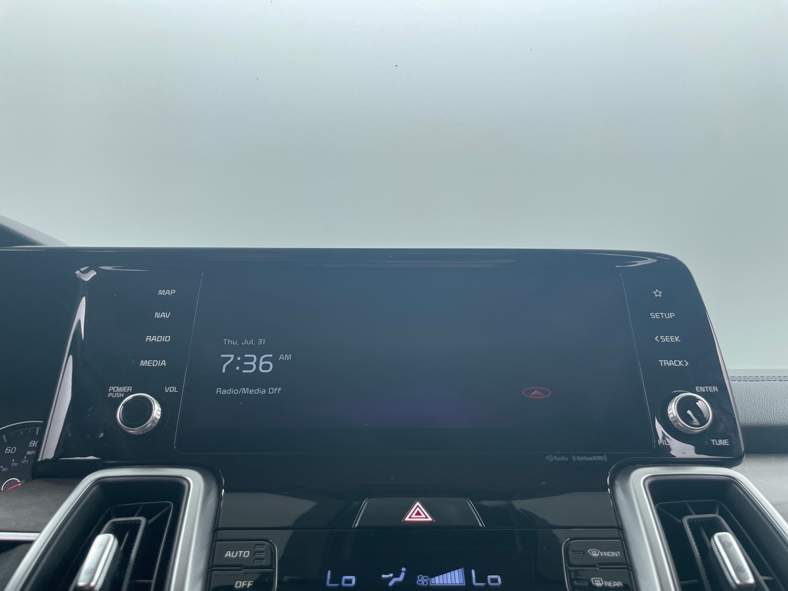 Thumbnail: 2022 Kia Sorento - 3