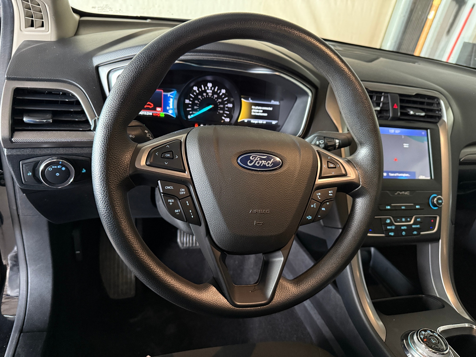 Thumbnail: 2020 Ford Fusion - 5
