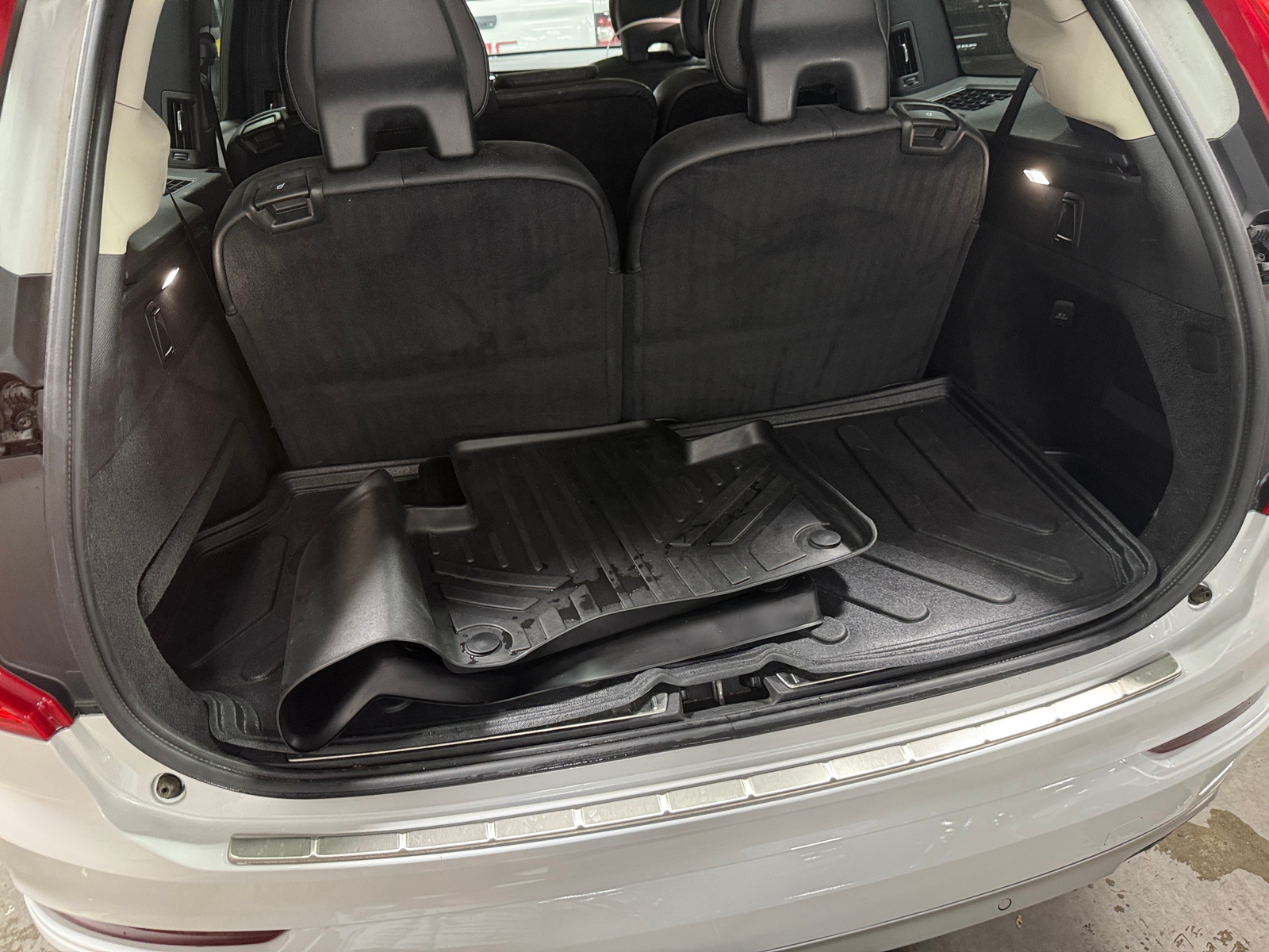 Thumbnail: 2019 Volvo XC90 - 6