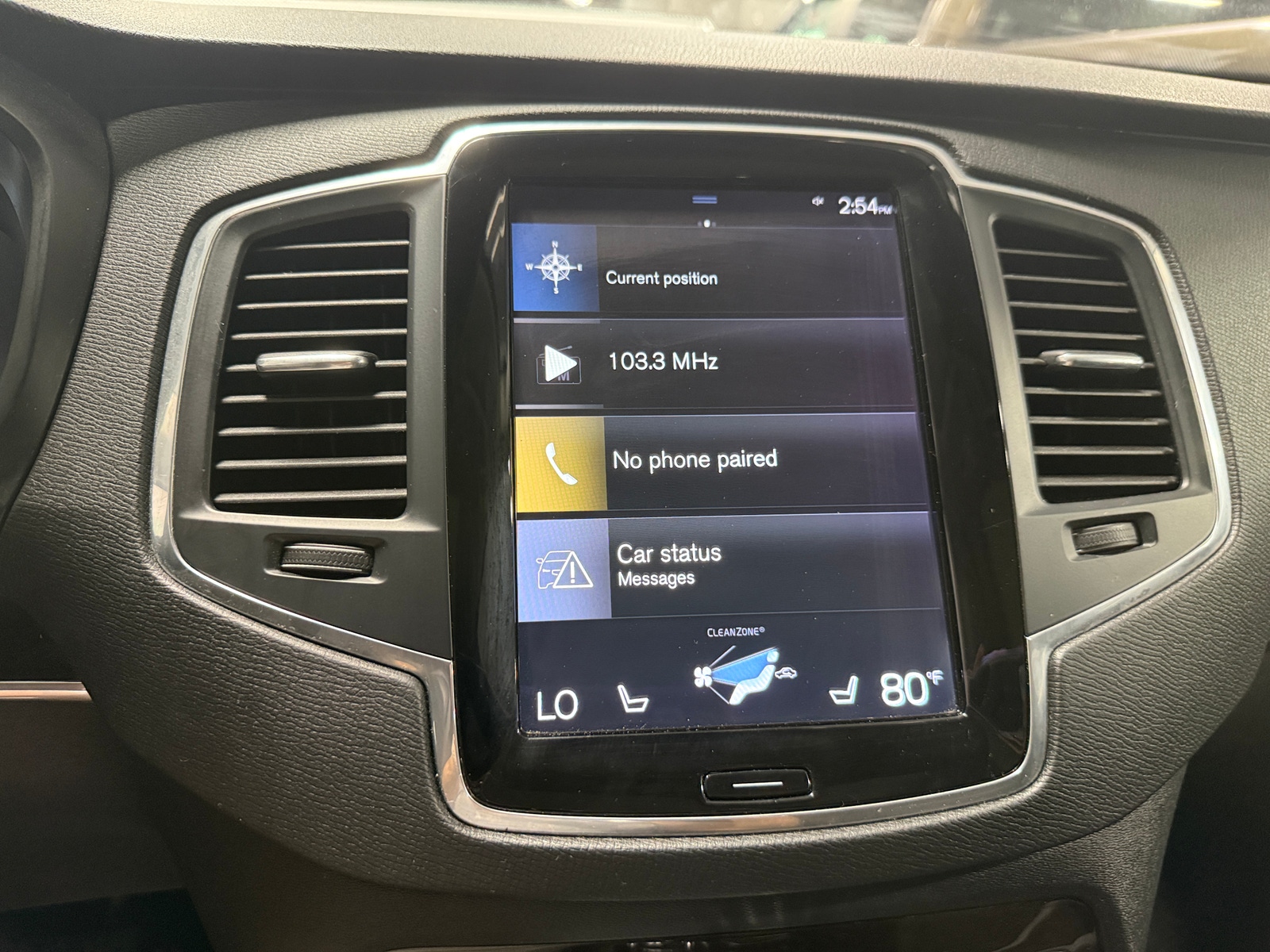 Thumbnail: 2019 Volvo XC90 - 3
