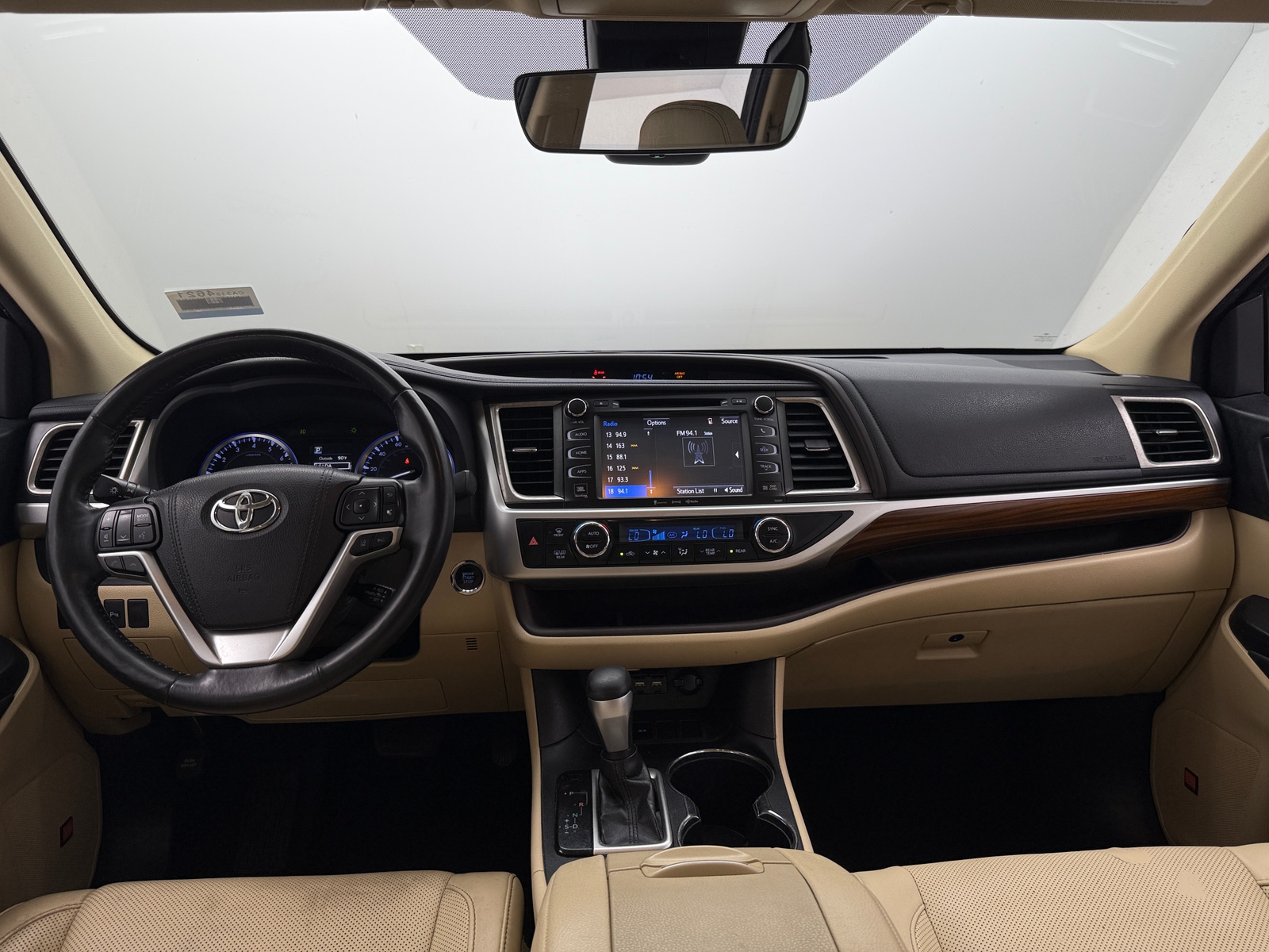 Thumbnail: 2019 Toyota Highlander - 2
