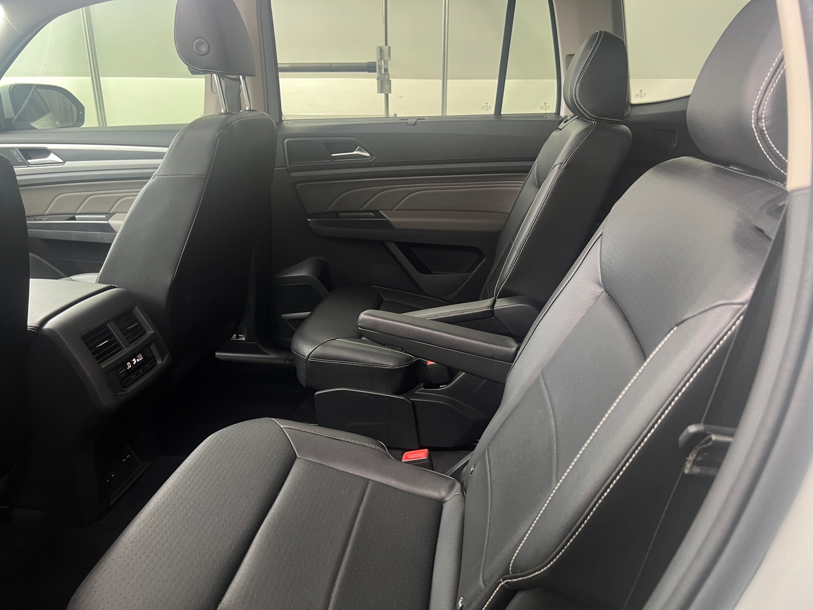 Thumbnail: 2021 Volkswagen Atlas - 5